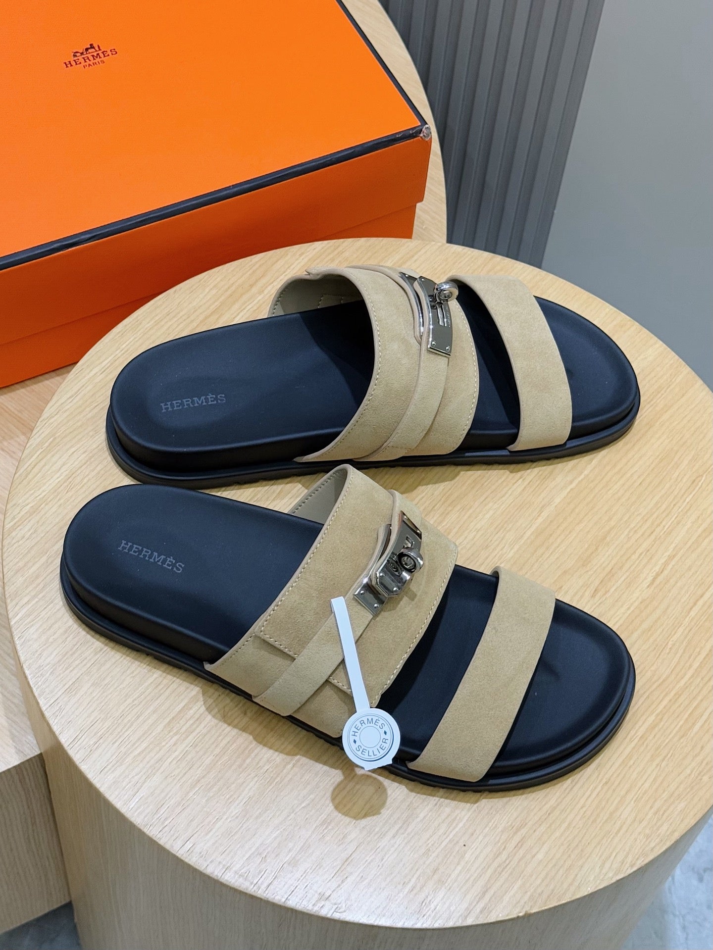 LuxluxHouse Best Quality Sandals Hermes