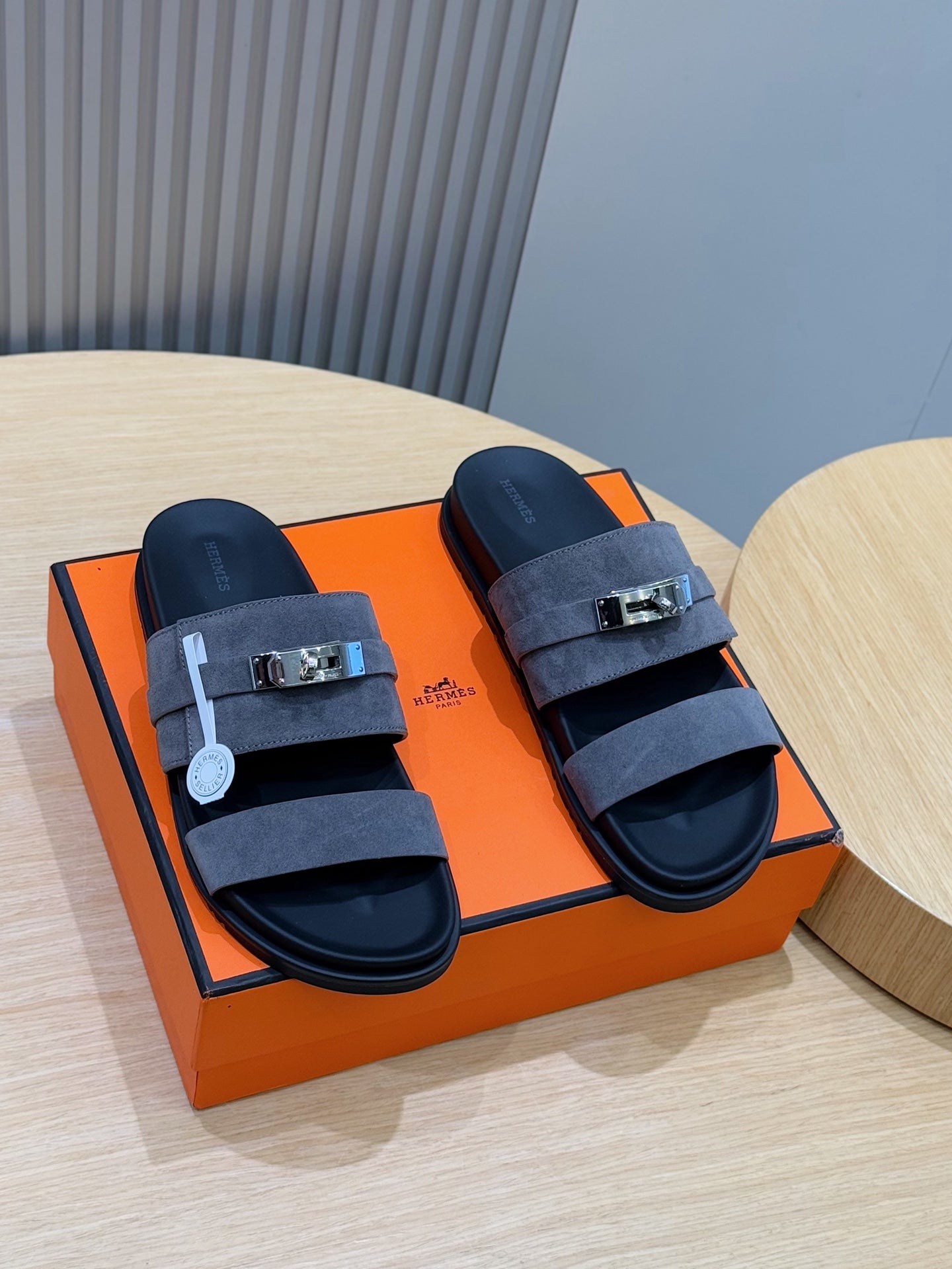 LuxluxHouse Best Quality Sandals Hermes