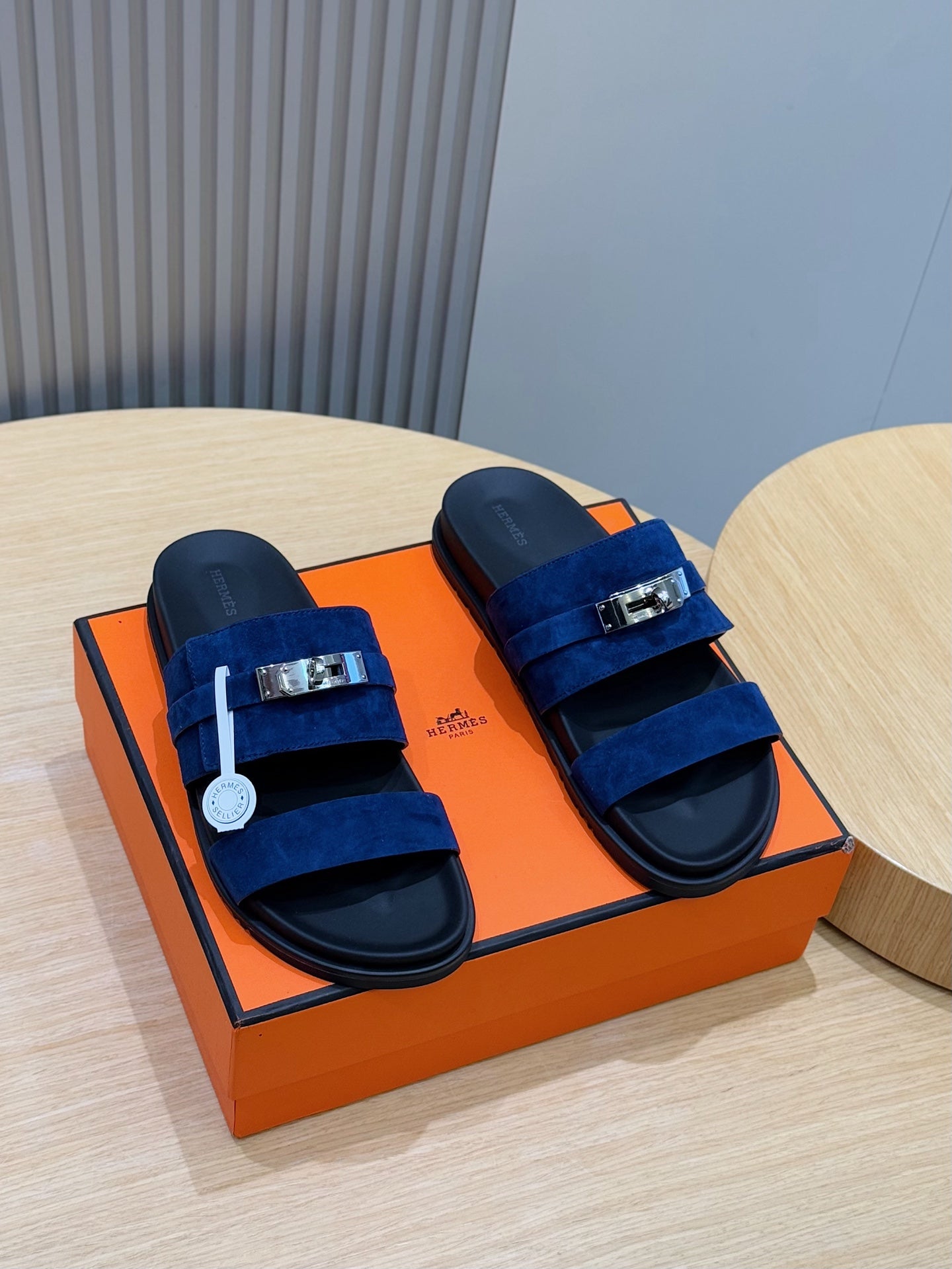 LuxluxHouse Best Quality Sandals Hermes