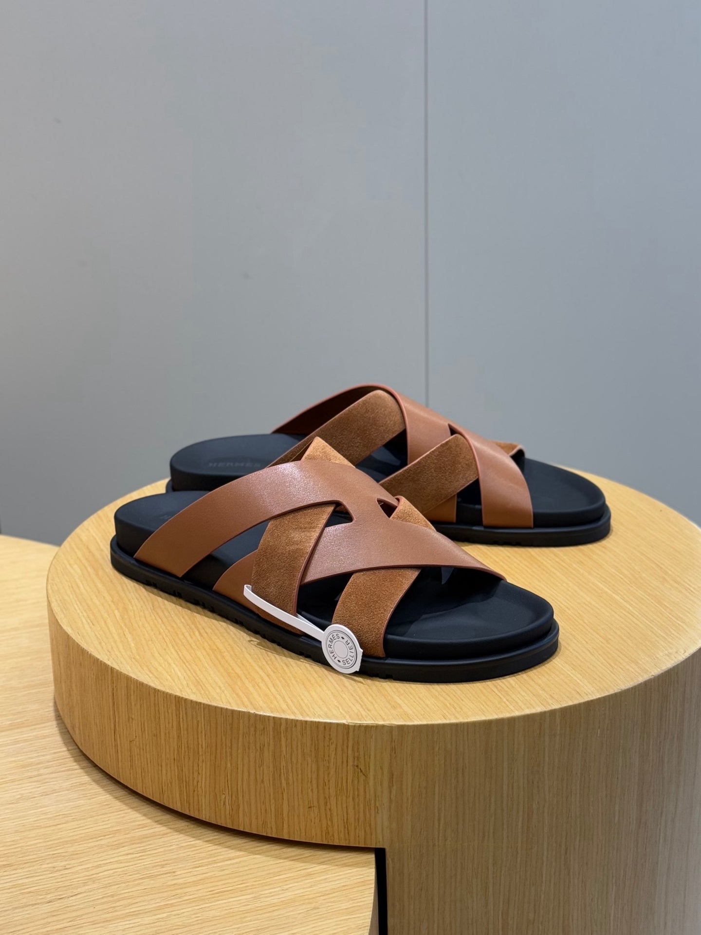 LuxluxHouse Best Quality Sandals Hermes