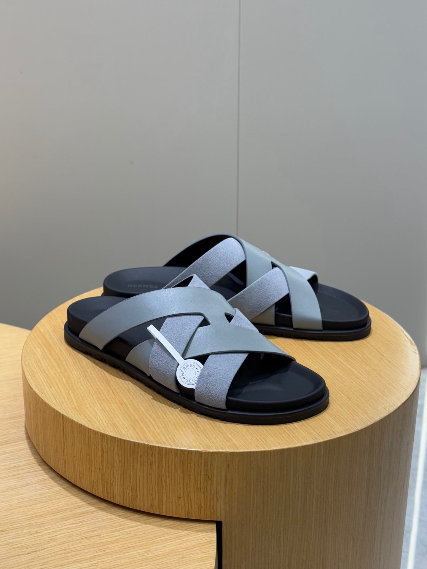 LuxluxHouse Best Quality Sandals Hermes
