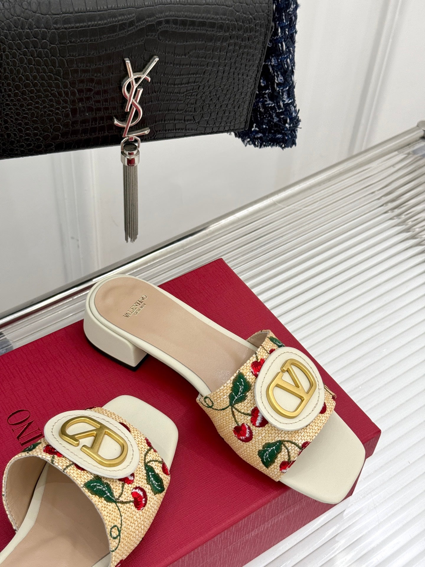 LuxluxHouse Best Quality Valentino Women Shoes