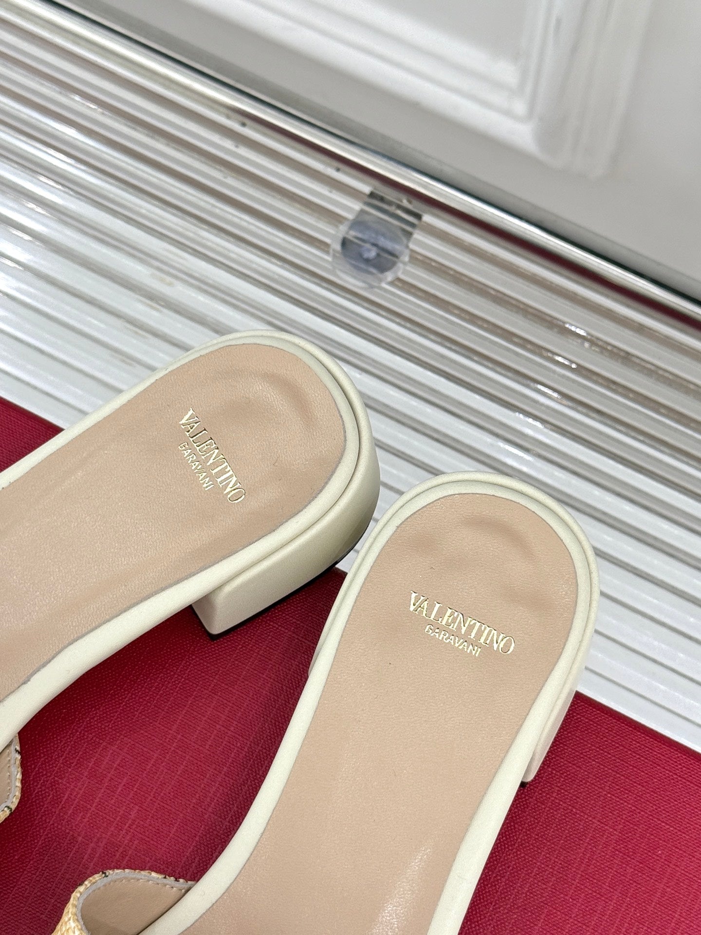 LuxluxHouse Best Quality Valentino Women Shoes