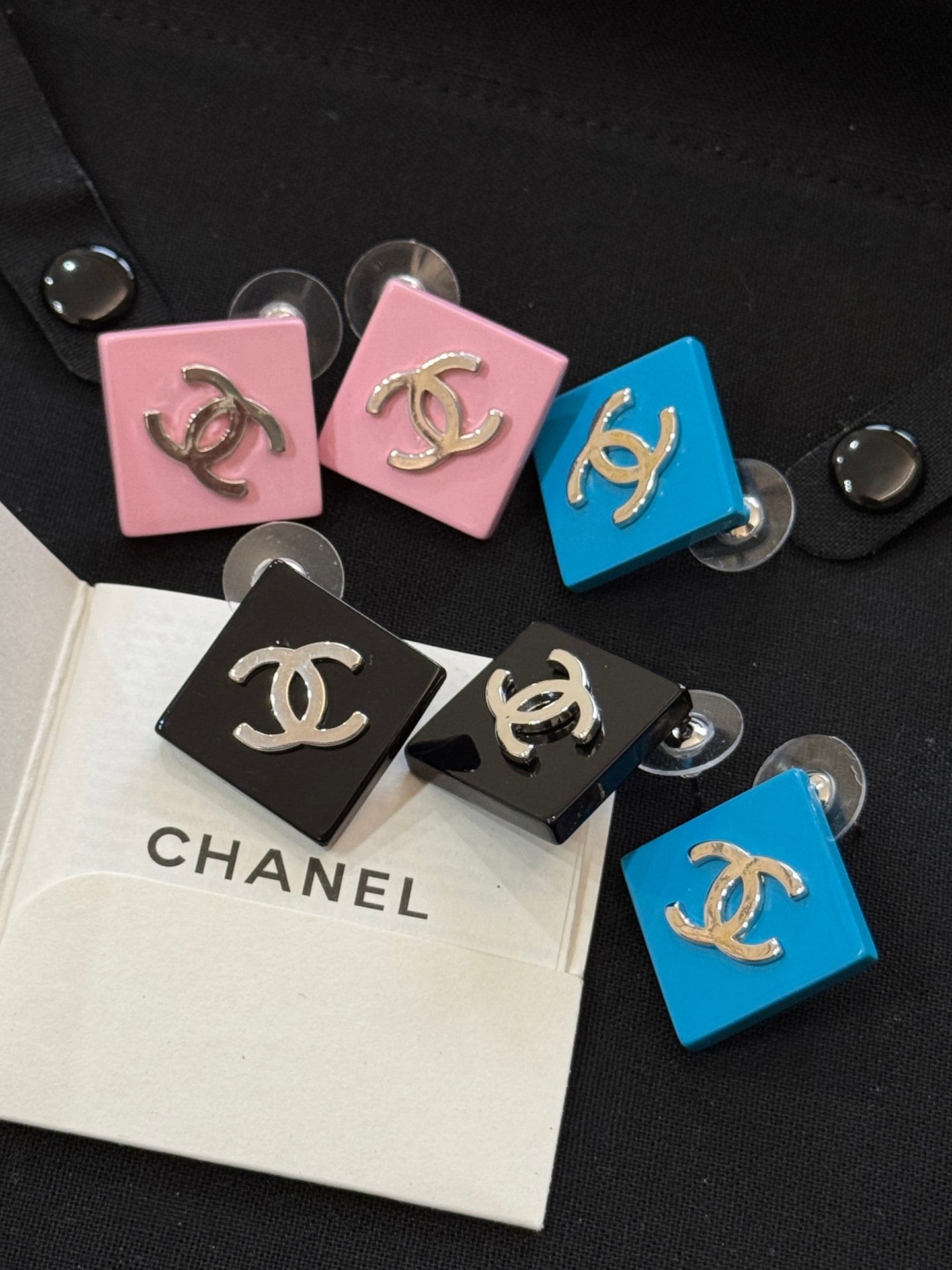 LuxluxHouse Low Price And High Quality Accessories Earrings