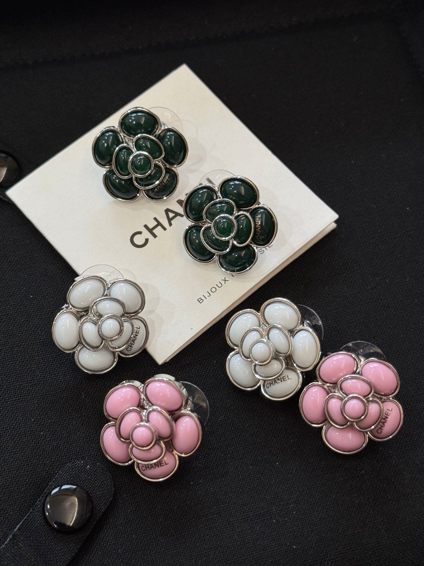 LuxluxHouse Low Price And High Quality Accessories Chanel