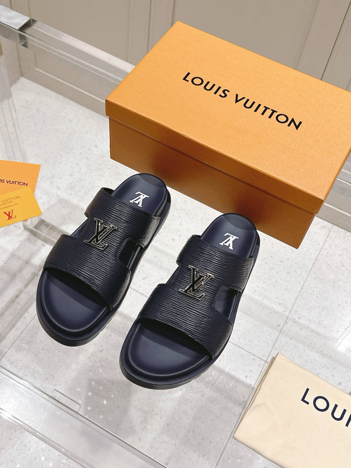 LuxluxHouse Best Quality Women Shoes Hermes