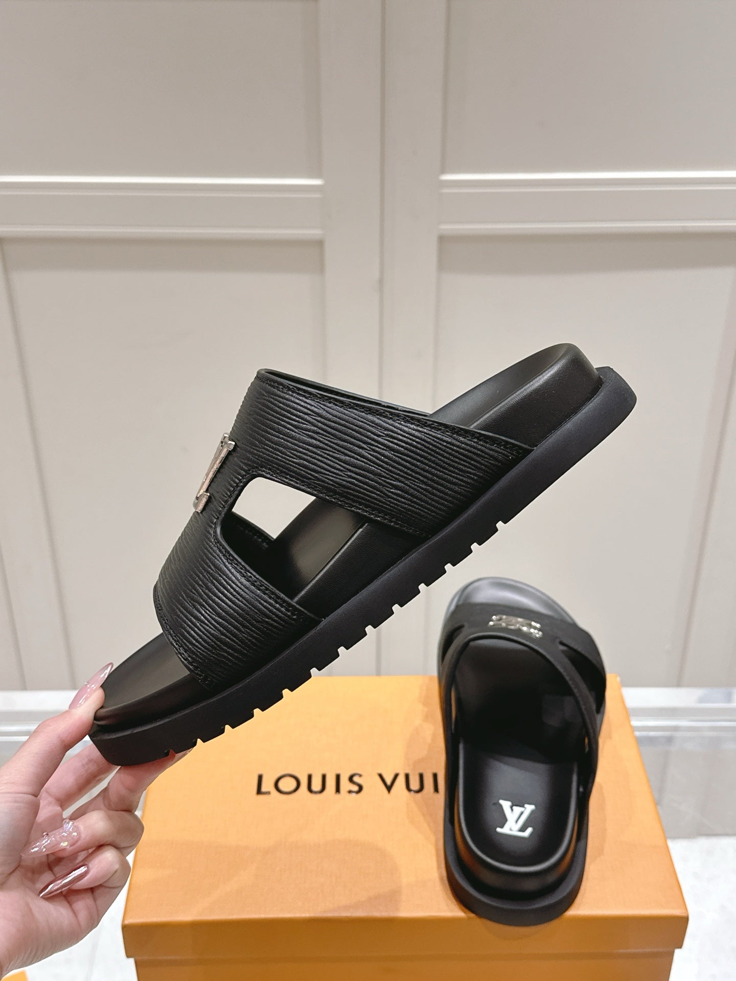 LuxluxHouse Best Quality Women Shoes Hermes