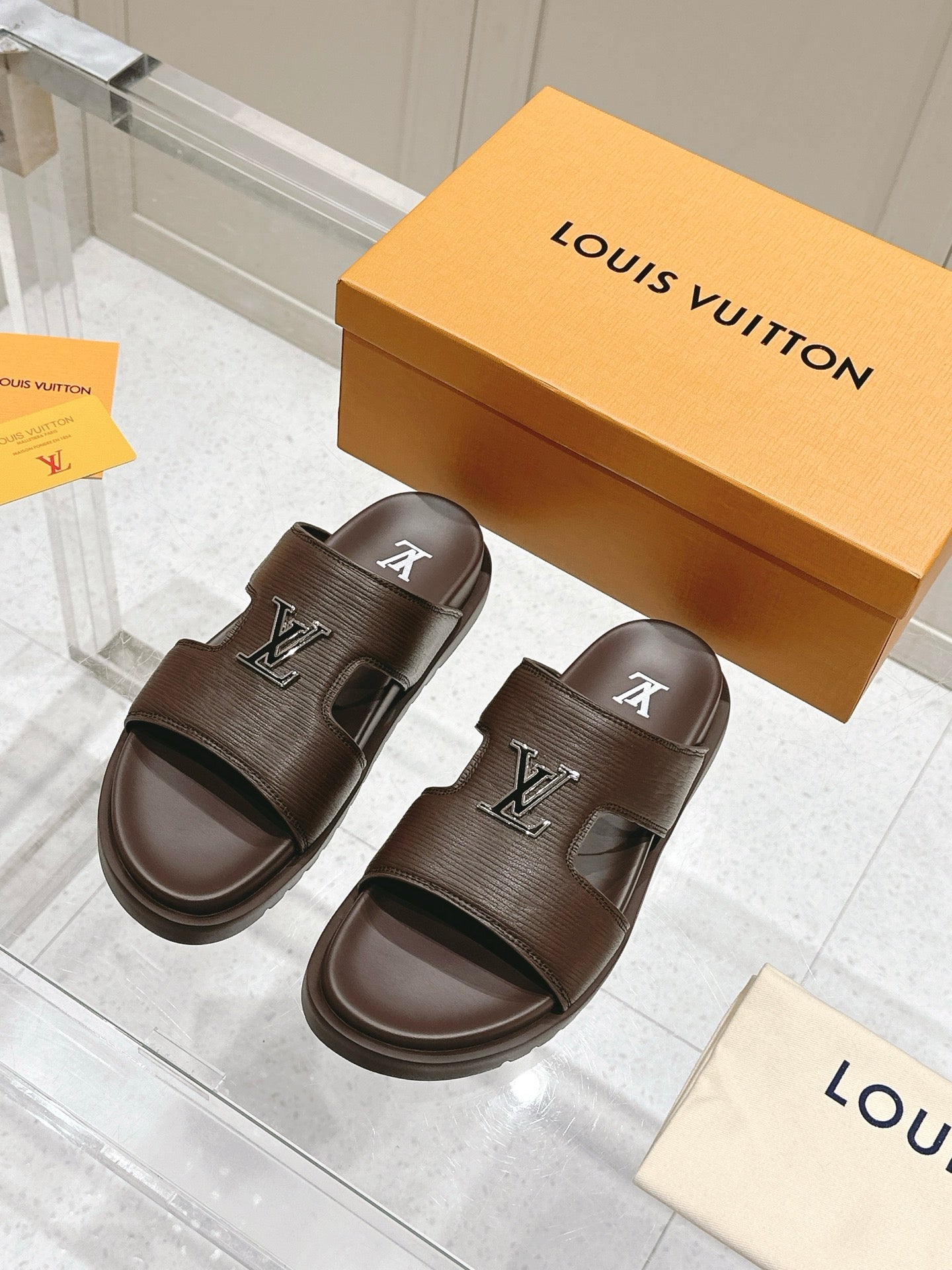 LuxluxHouse Best Quality Women Shoes Hermes