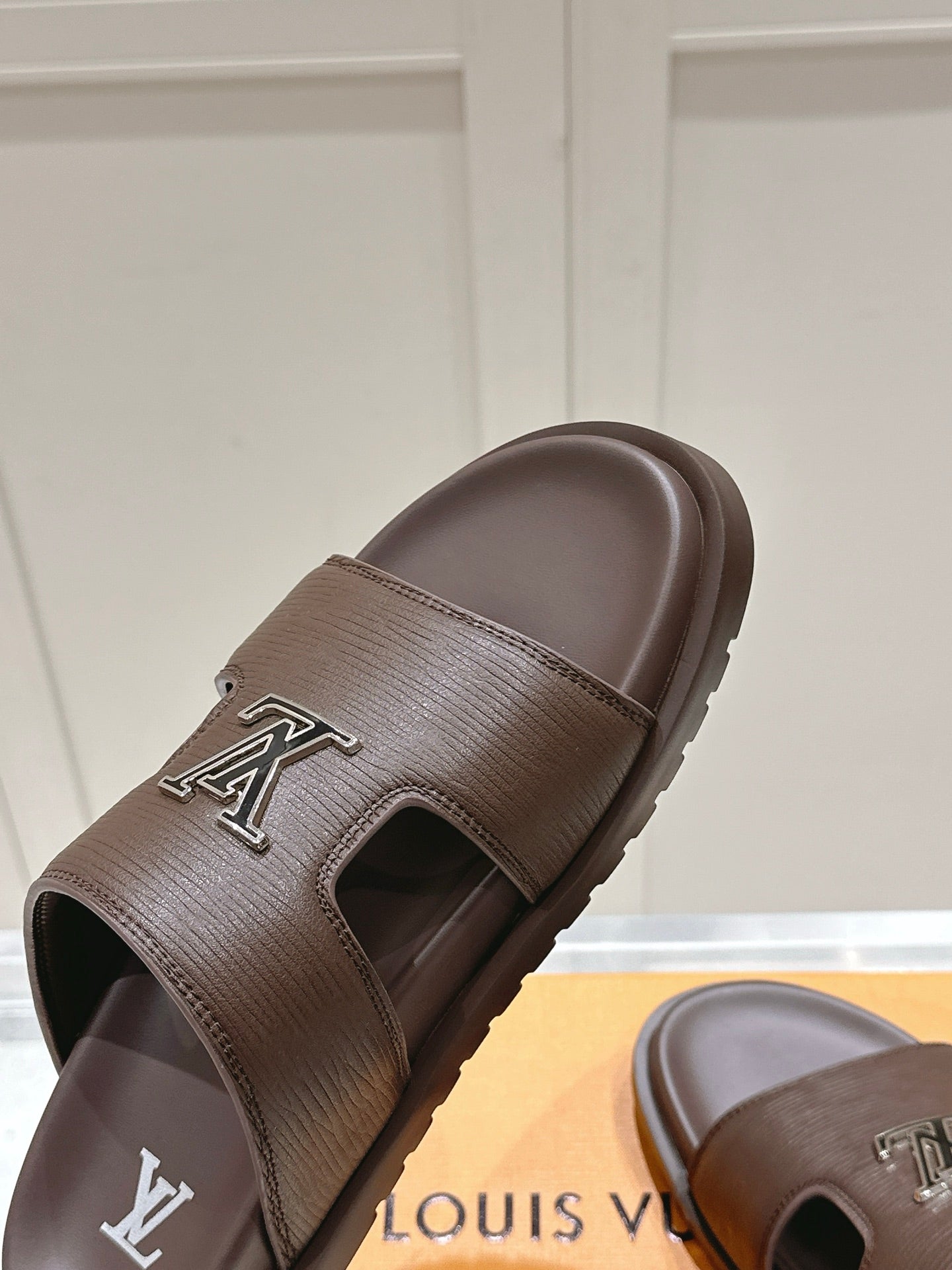 LuxluxHouse Best Quality Women Shoes Hermes