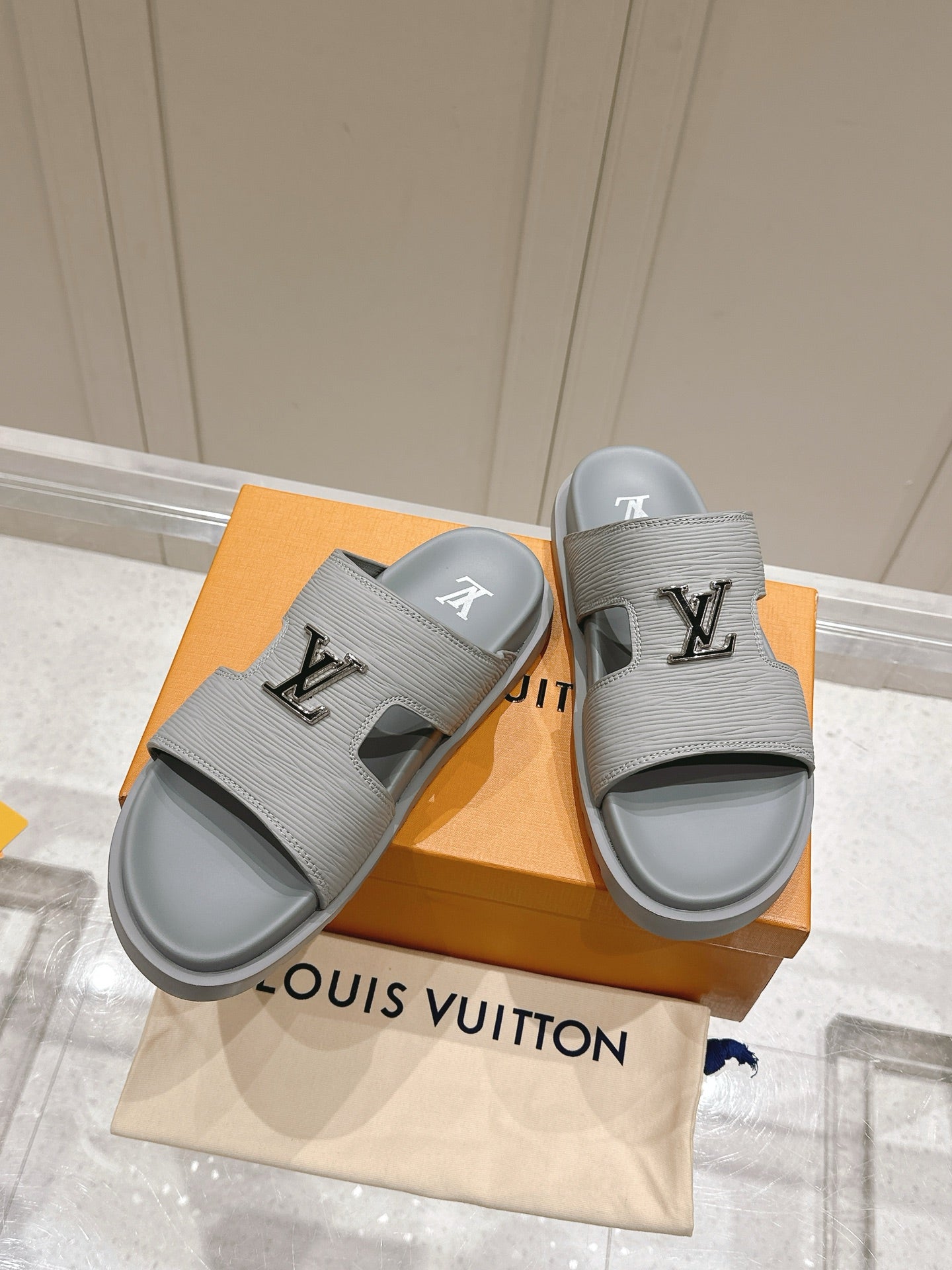 LuxluxHouse Best Quality Women Shoes Hermes