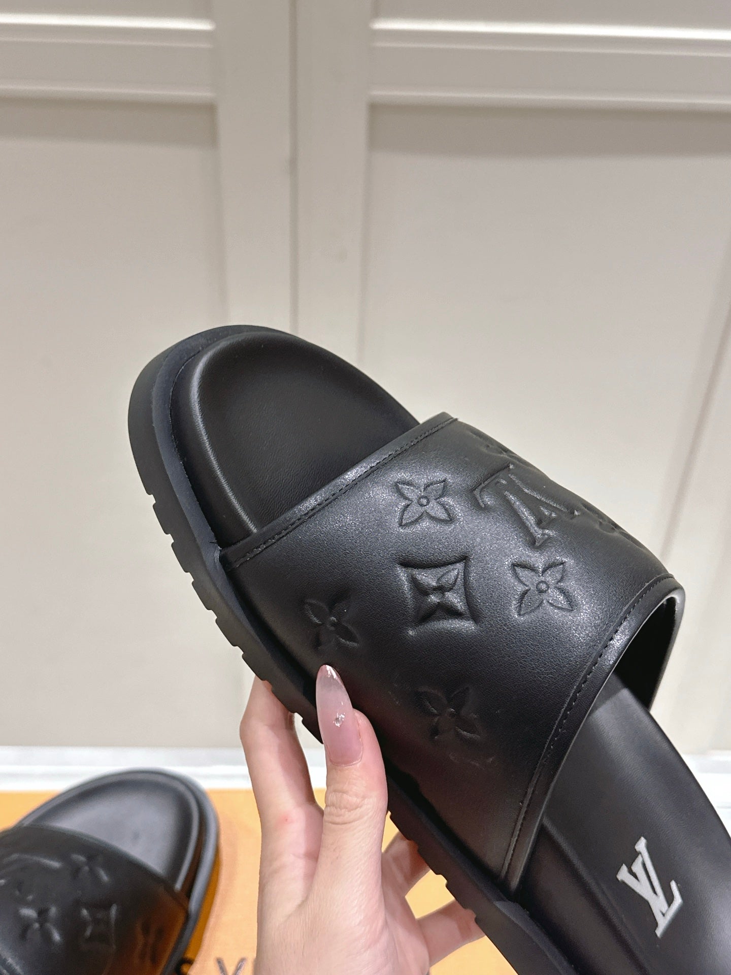 LuxluxHouse Best Quality Women Shoes Hermes