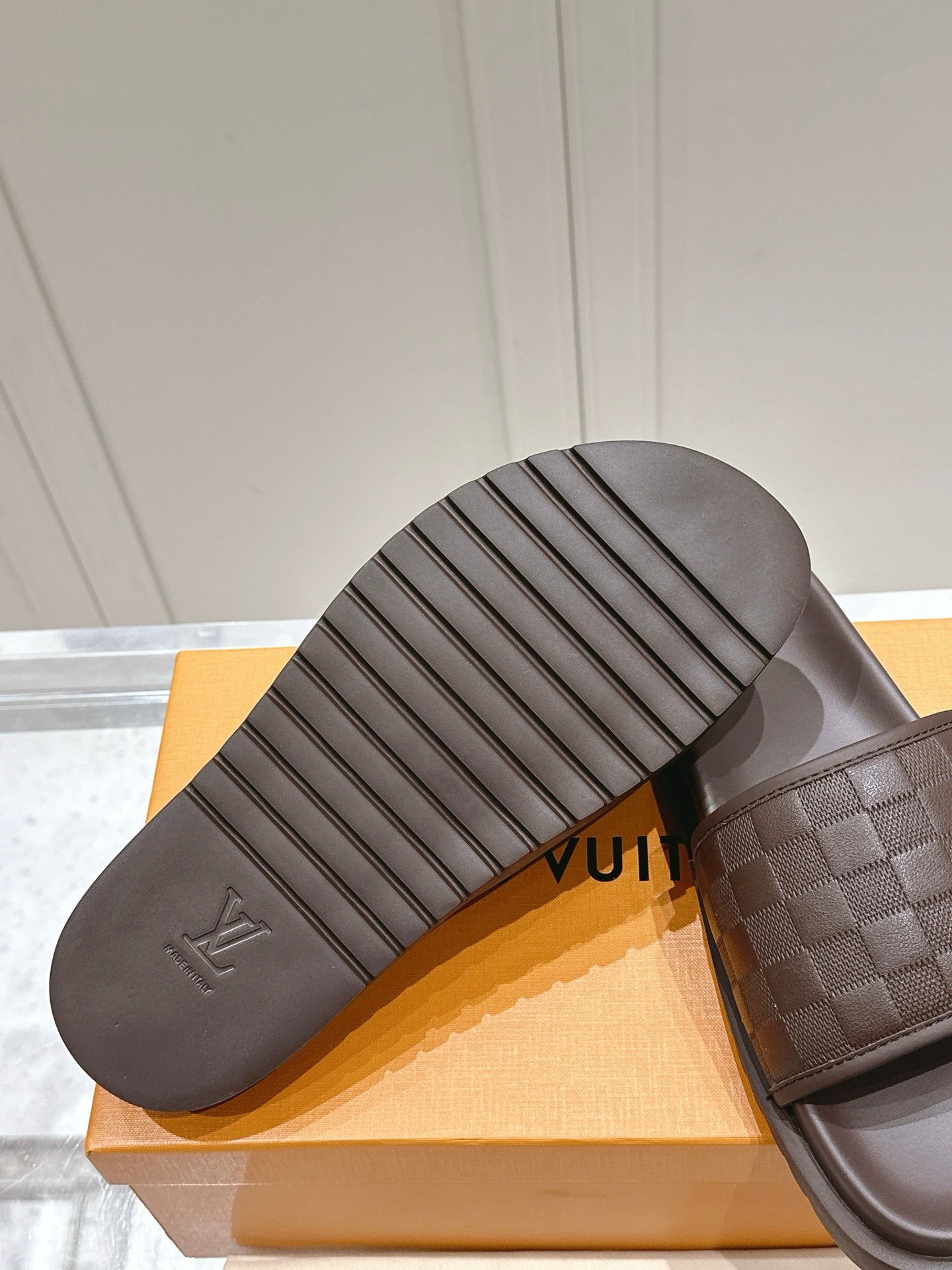 LuxluxHouse Best Quality Women Shoes Hermes