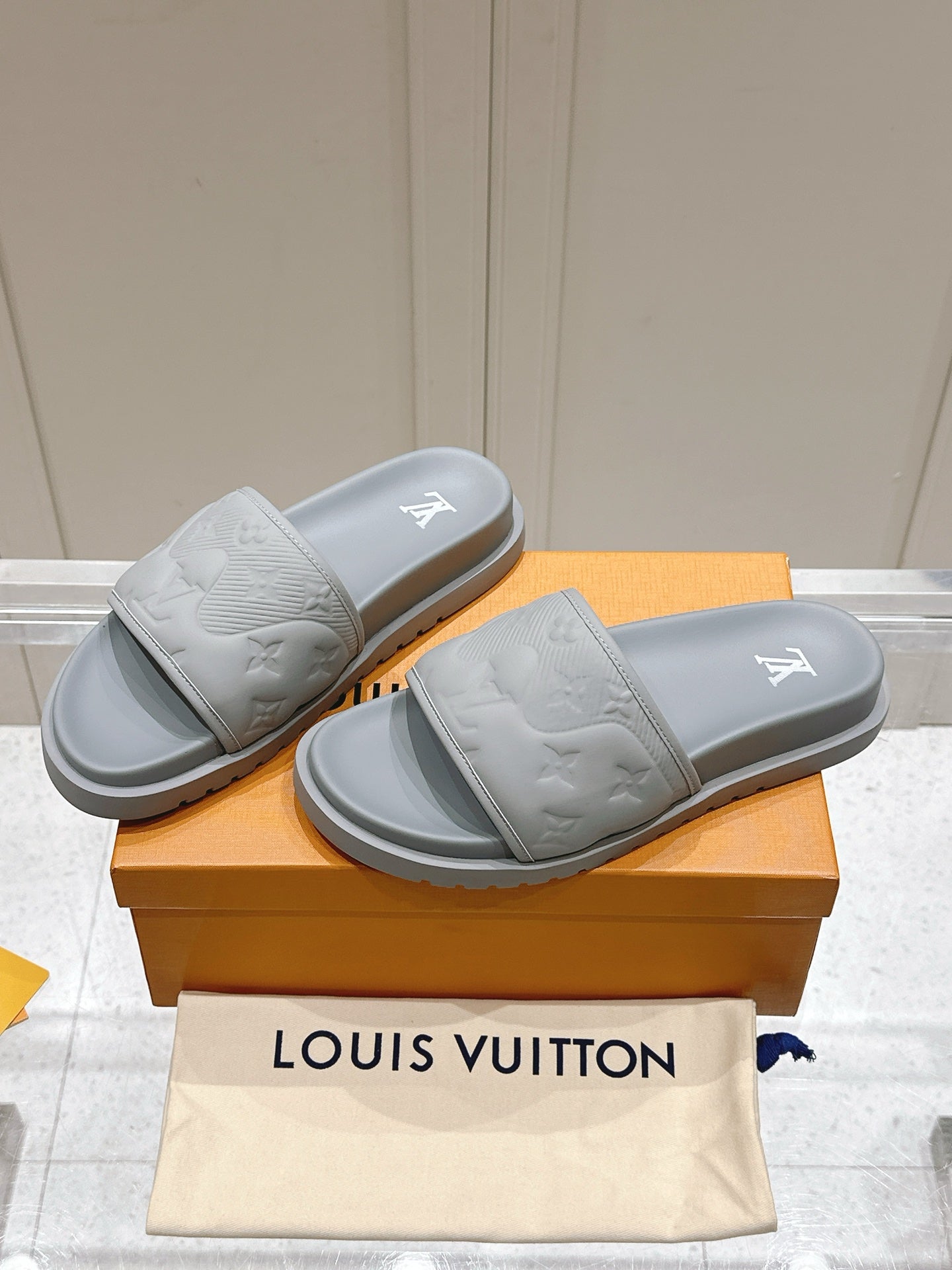 LuxluxHouse Best Quality Women Shoes Hermes