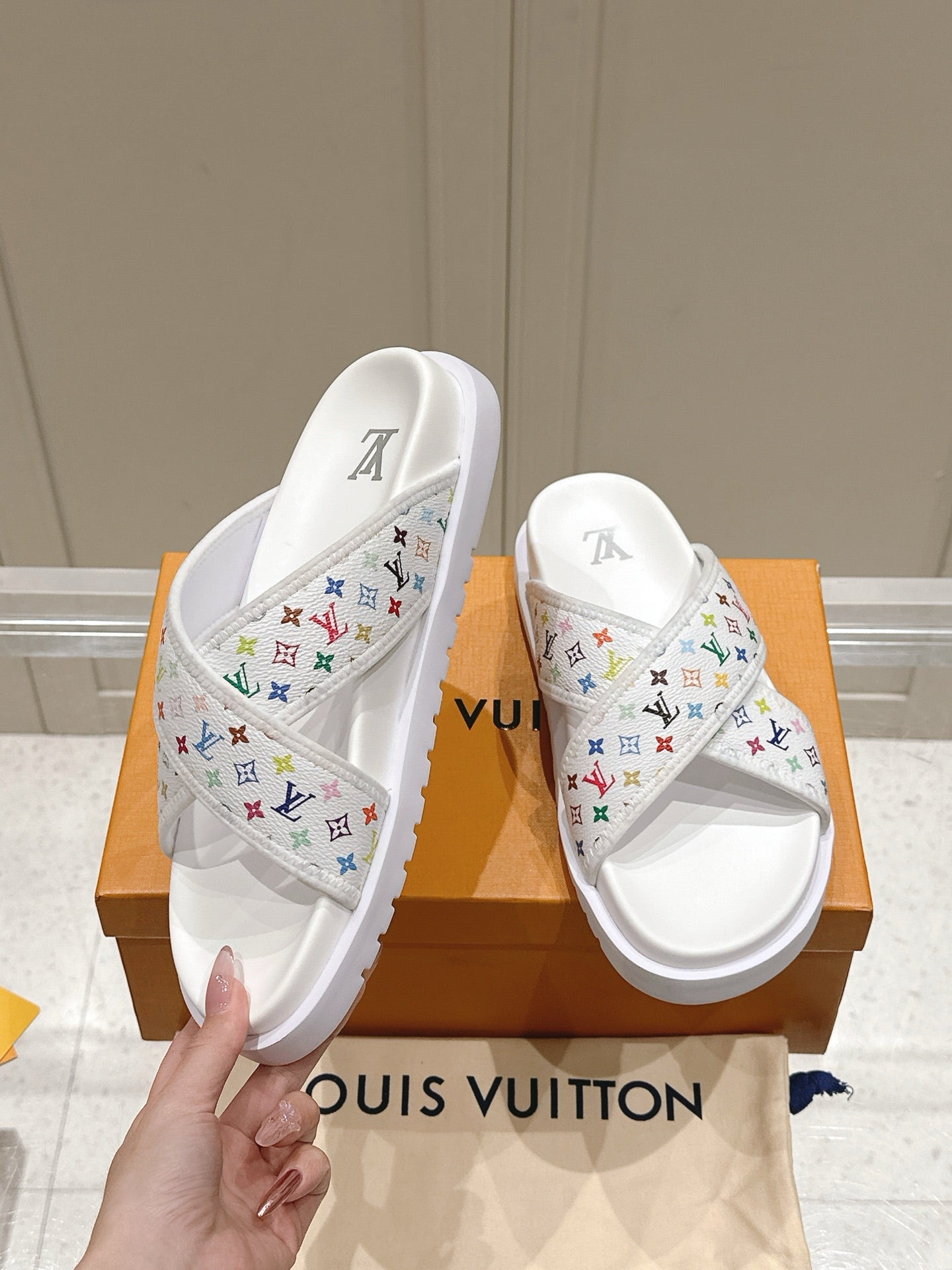 LuxluxHouse Best Quality Women Shoes Hermes