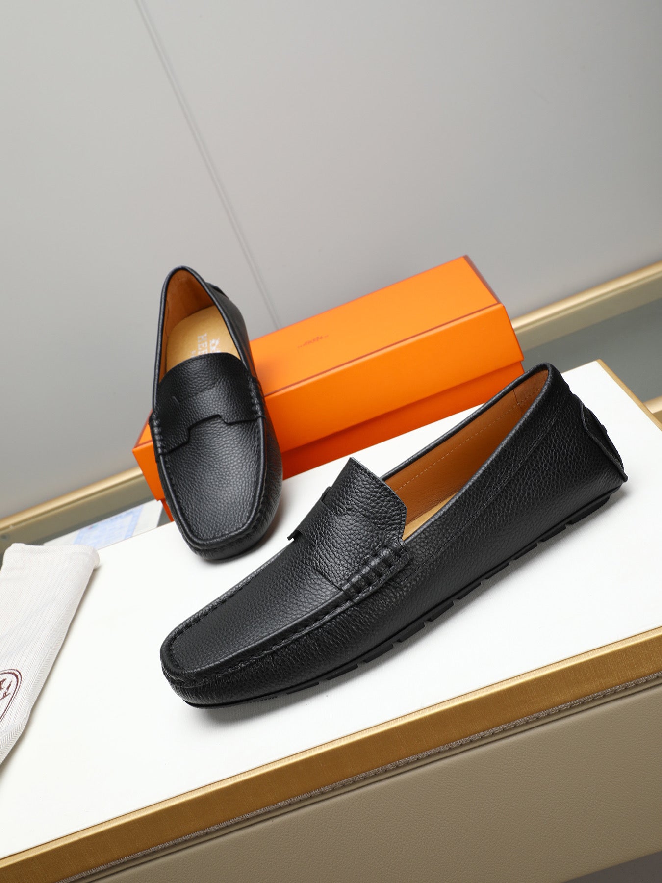 LuxluxHouse Best Quality Shoes Hermes