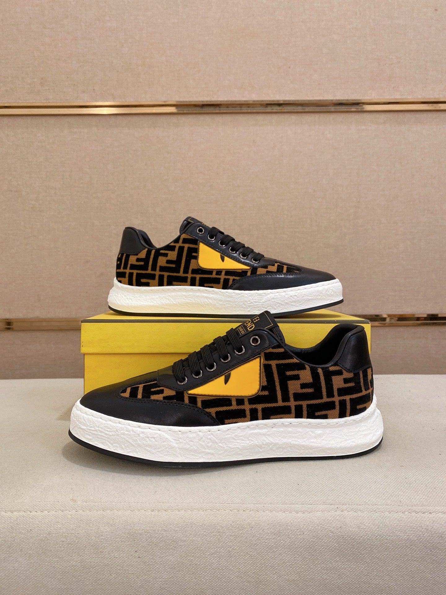 LuxluxHouse Best Quality Shoes Fendi