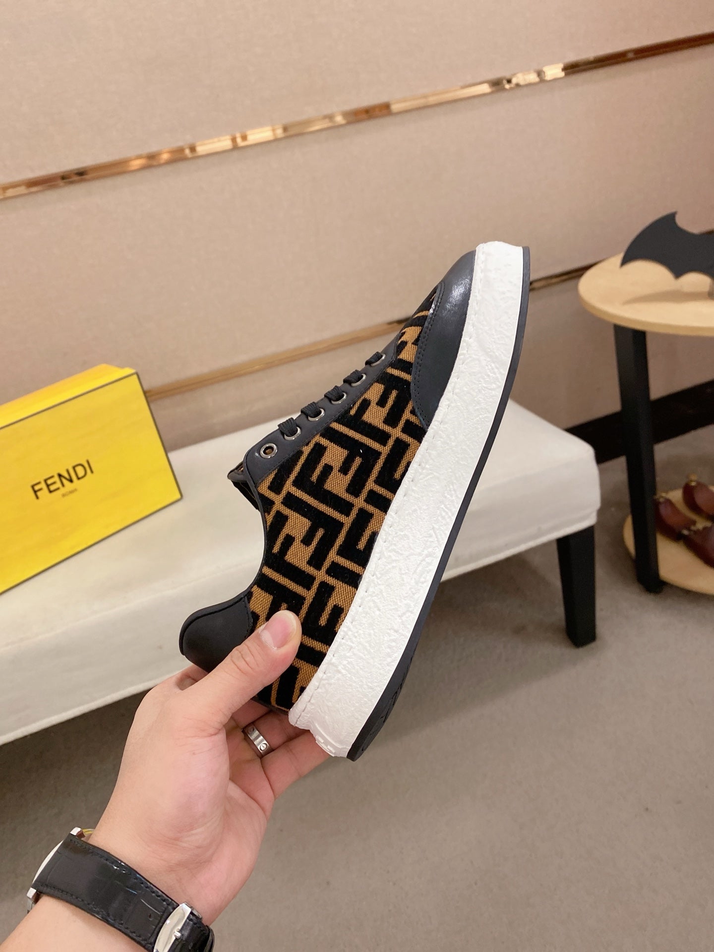 LuxluxHouse Best Quality Shoes Fendi