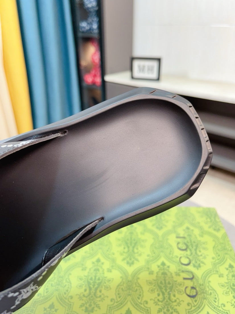 LuxluxHouse Best Quality Sandals Gucci