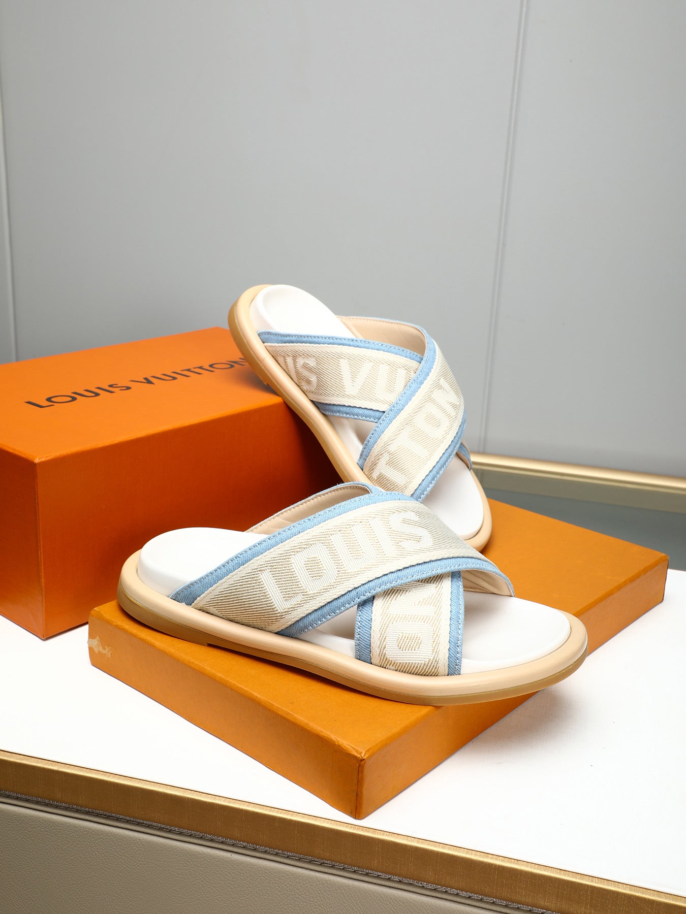 LuxluxHouse Best Quality Sandals Louis Vuitton