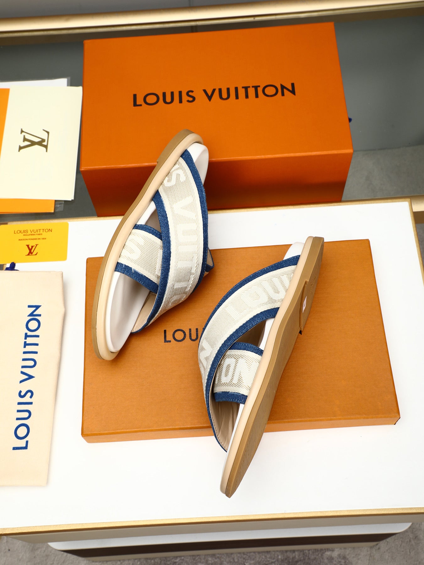 LuxluxHouse Best Quality Sandals Louis Vuitton