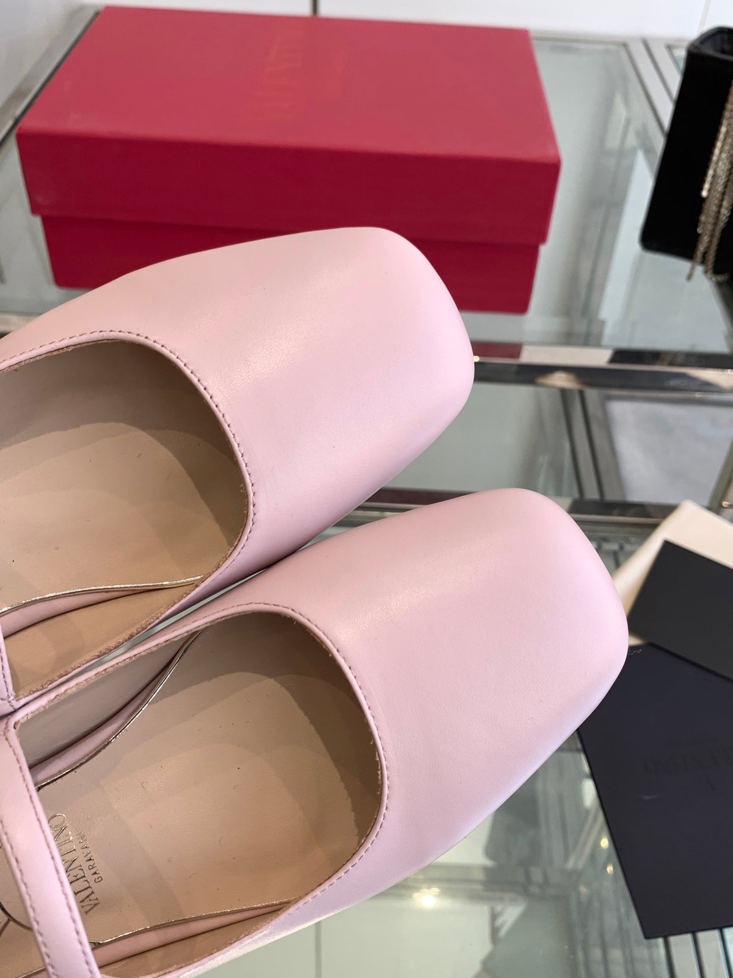 LuxluxHouse Best Quality Valentino Women Shoes