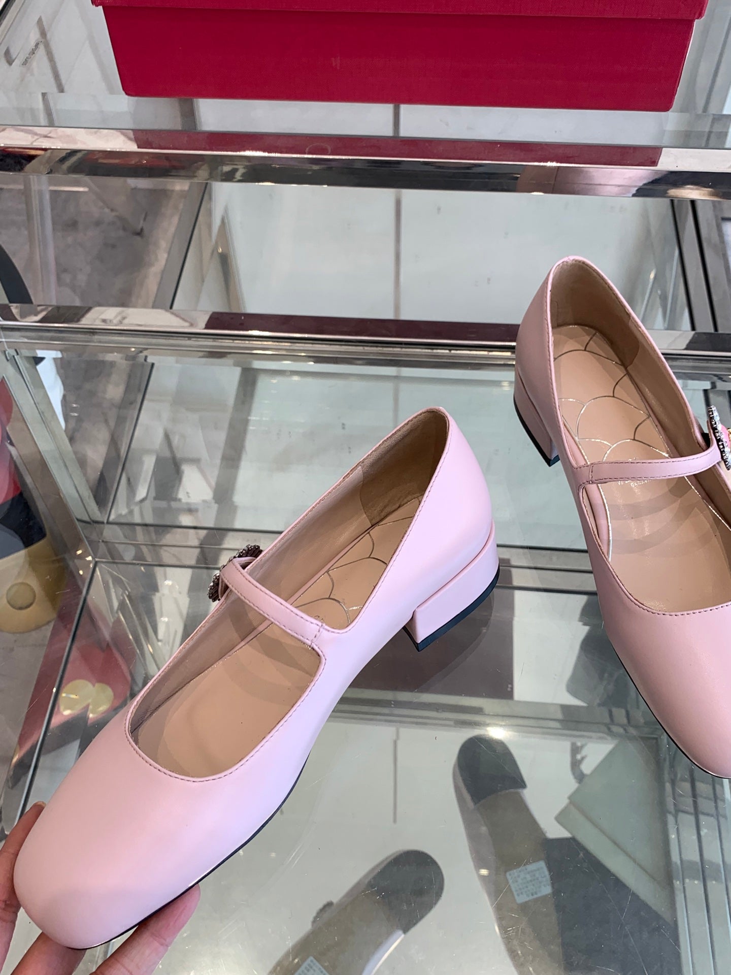 LuxluxHouse Best Quality Valentino Women Shoes