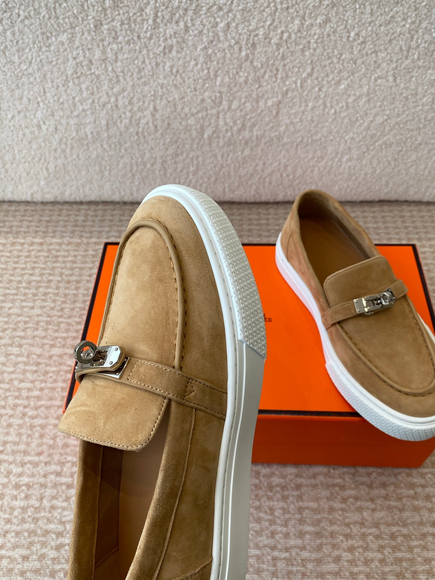 LuxluxHouse Best Quality Women Shoes Hermes