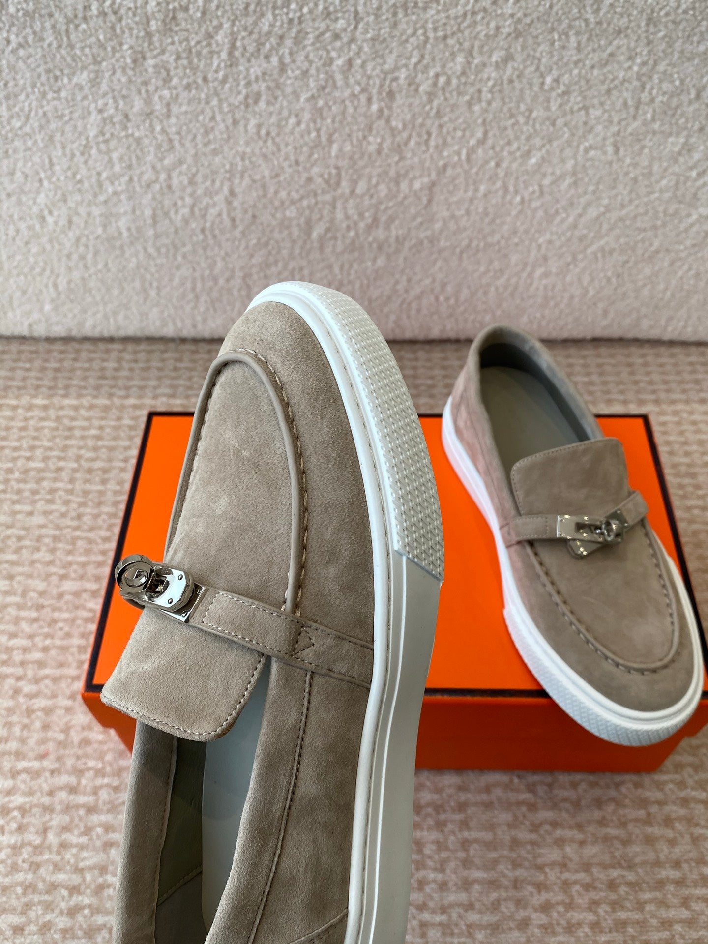 LuxluxHouse Best Quality Women Shoes Hermes