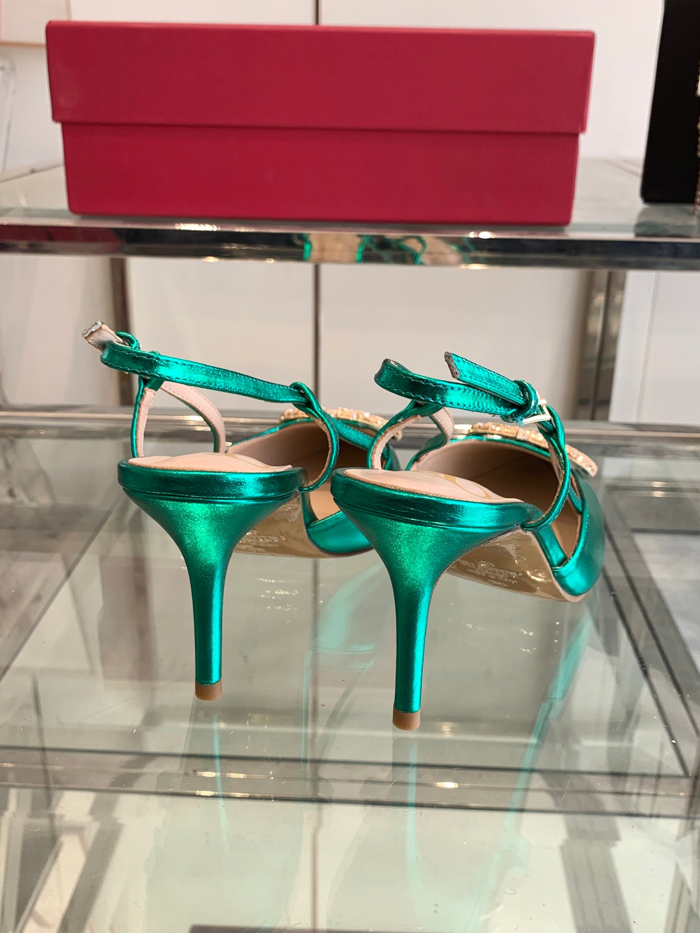 LuxluxHouse Best Quality Valentino Women Shoes