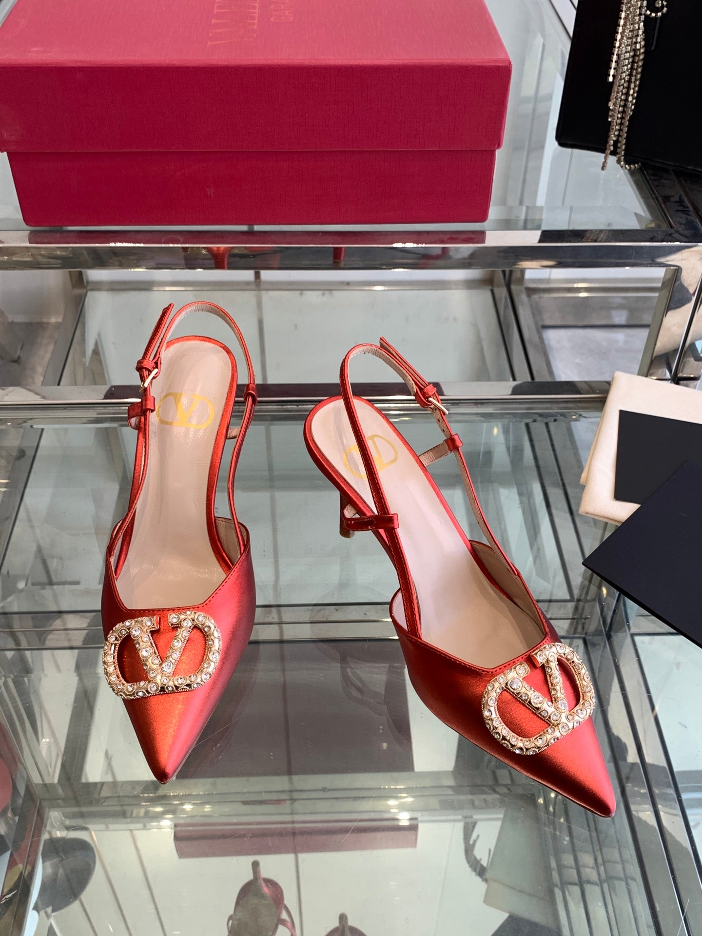 LuxluxHouse Best Quality Valentino Women Shoes