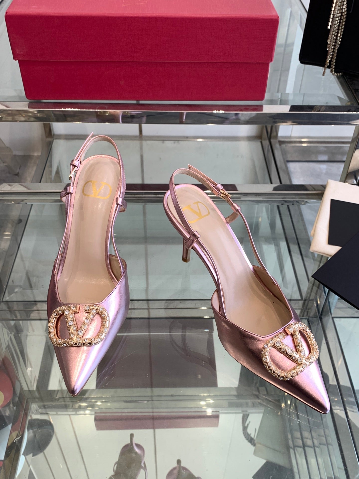 LuxluxHouse Best Quality Valentino Women Shoes