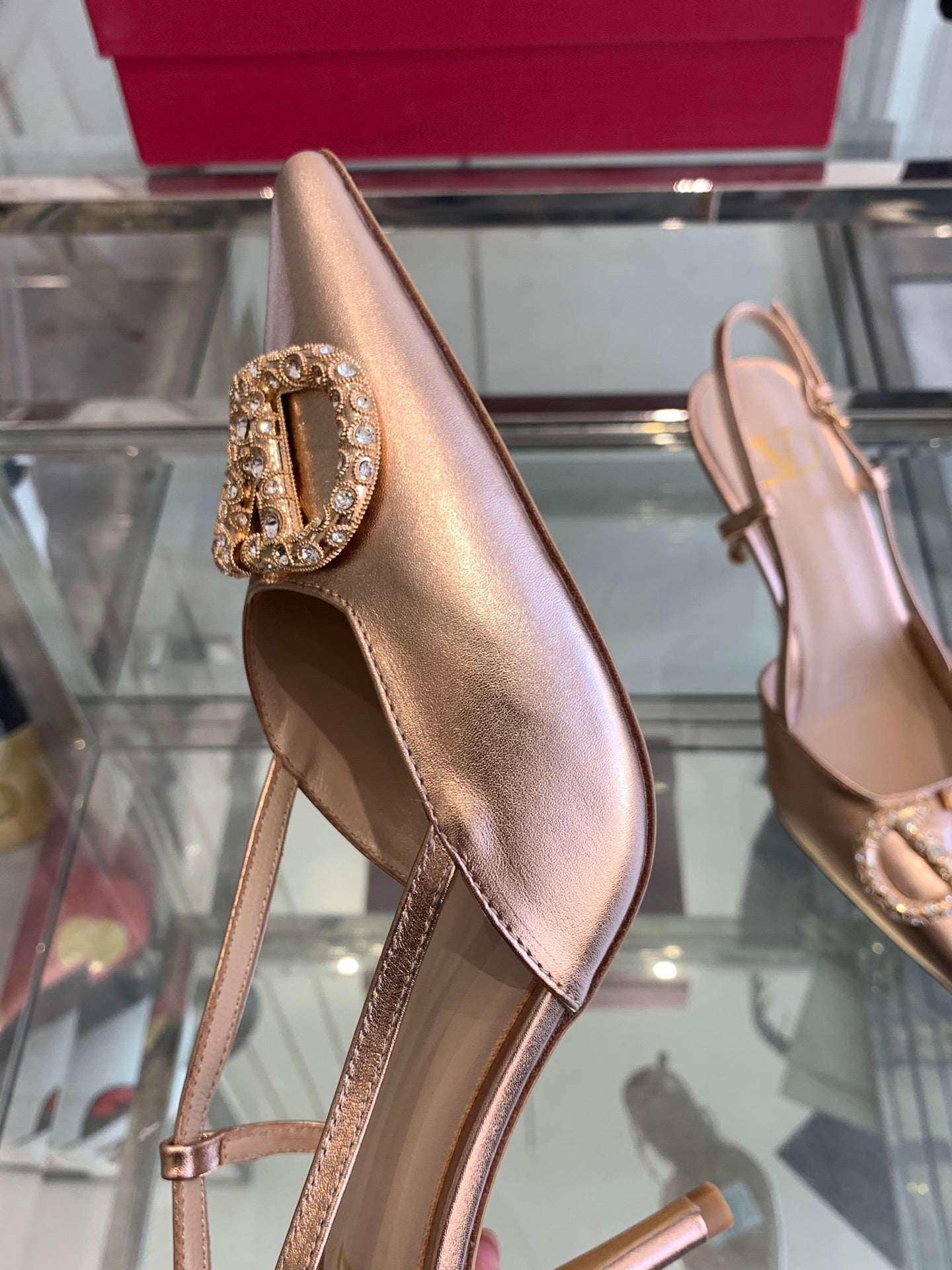LuxluxHouse Best Quality Valentino Women Shoes