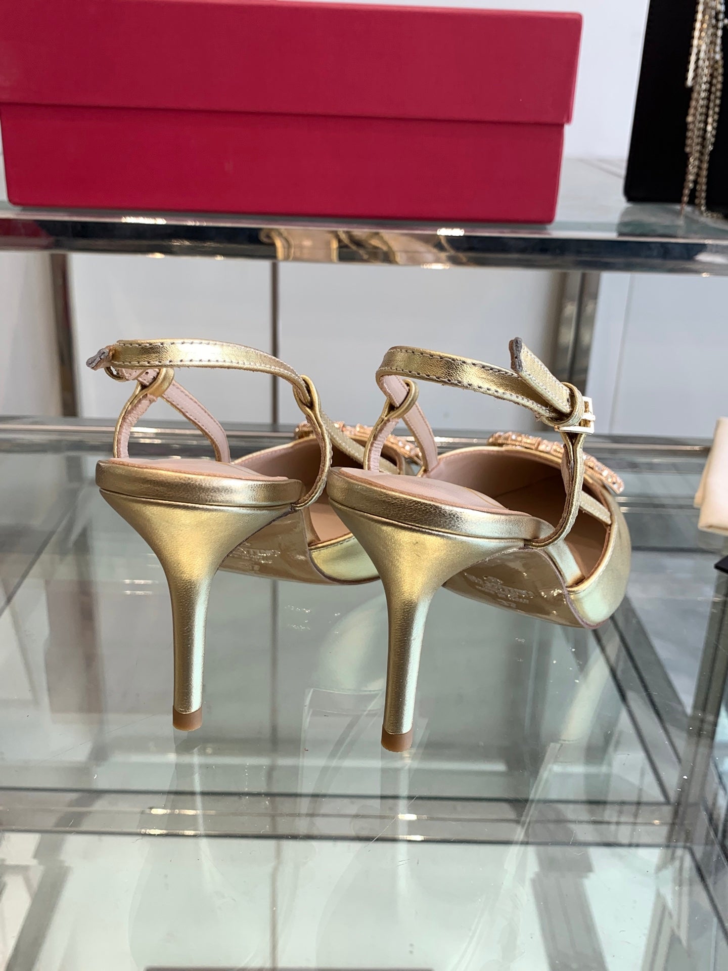 LuxluxHouse Best Quality Valentino Women Shoes