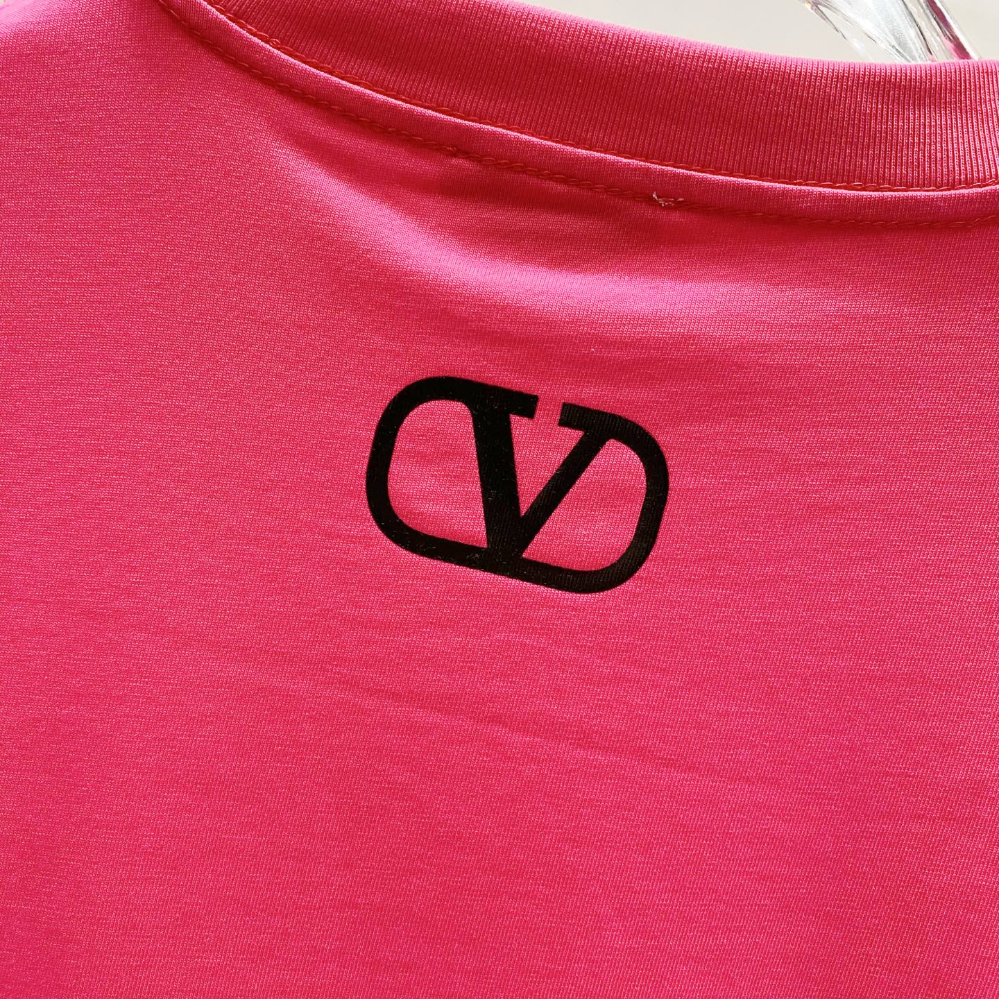 LuxluxHouse Best Quality Clothes Valentino T-shirt