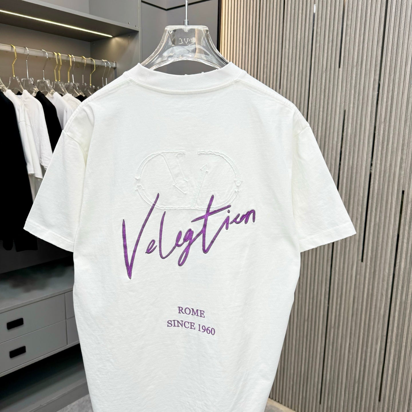 LuxluxHouse Best Quality Clothes Valentino T-shirt
