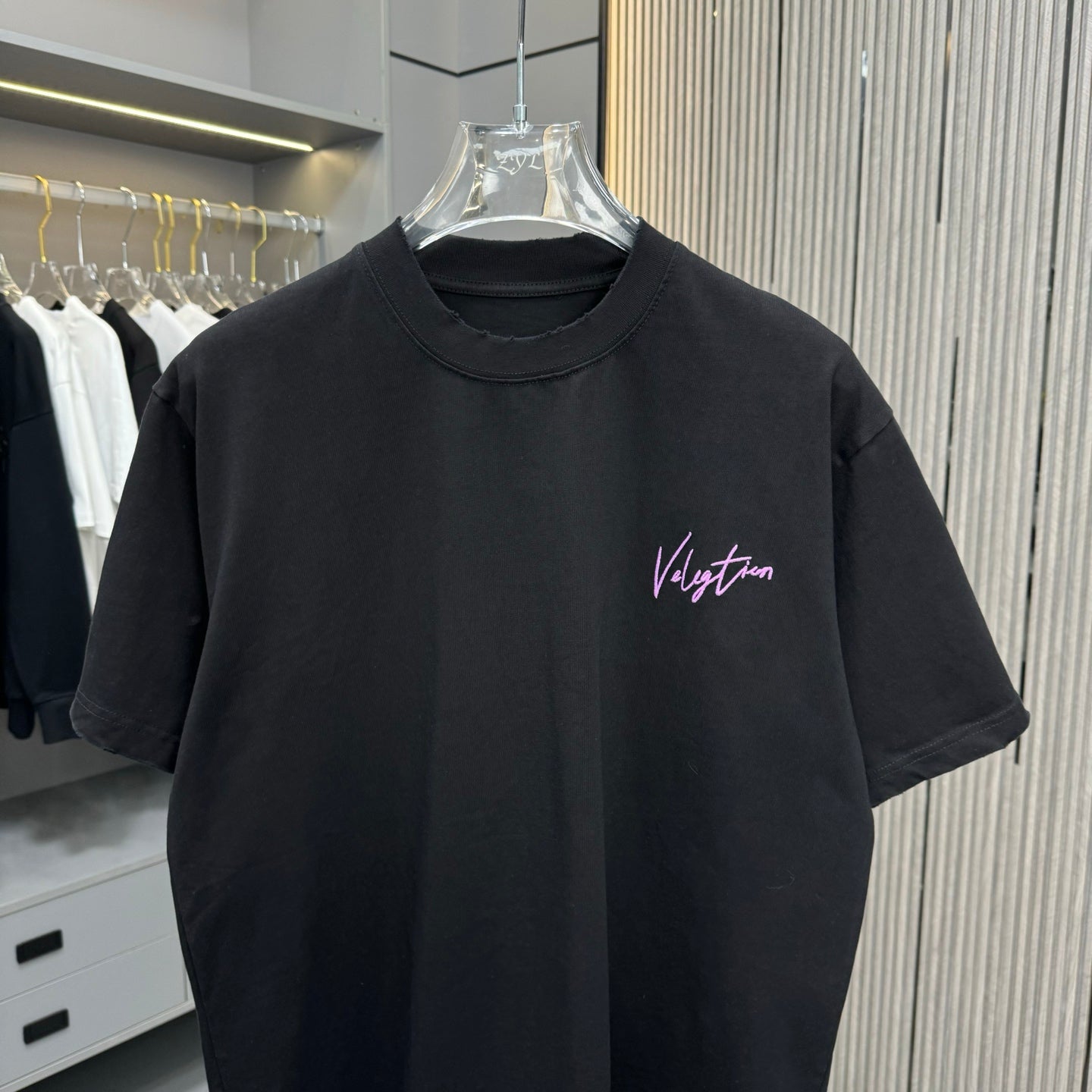 LuxluxHouse Best Quality Clothes Valentino T-shirt