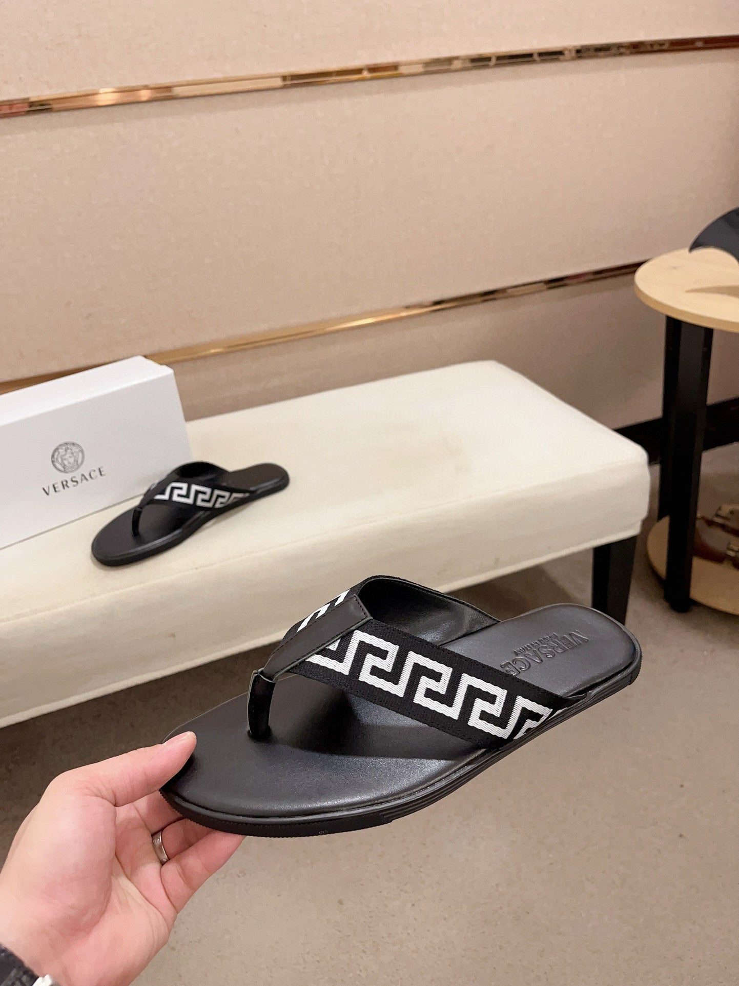 LuxluxHouse Best Quality Sandals Versace