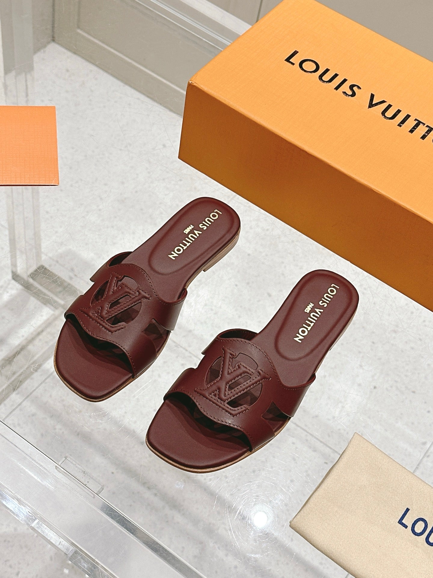 LuxluxHouse Best Quality Women Shoes Louis Vuitton