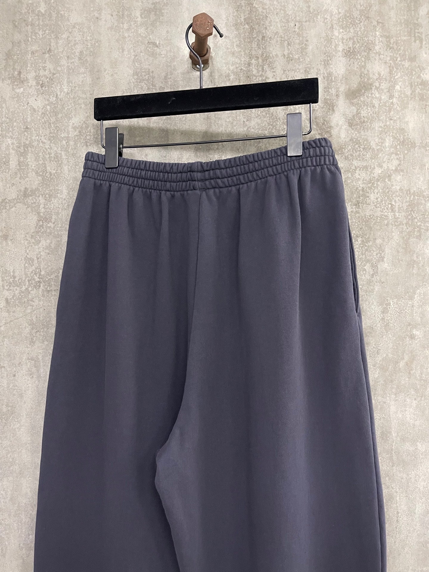 LuxluxHouse Best Quality Clothes Balenciaga Pants