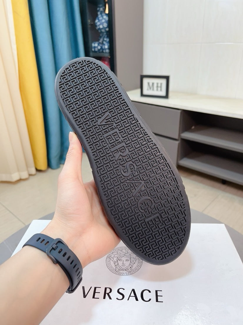 LuxluxHouse Best Quality Shoes Versace