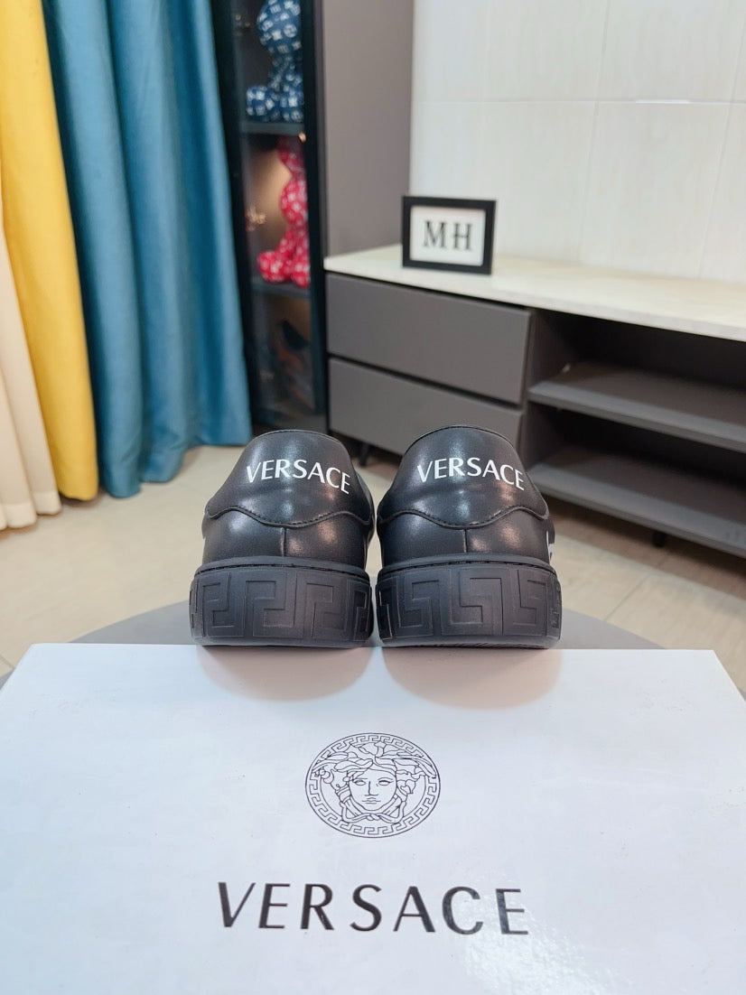 LuxluxHouse Best Quality Shoes Versace