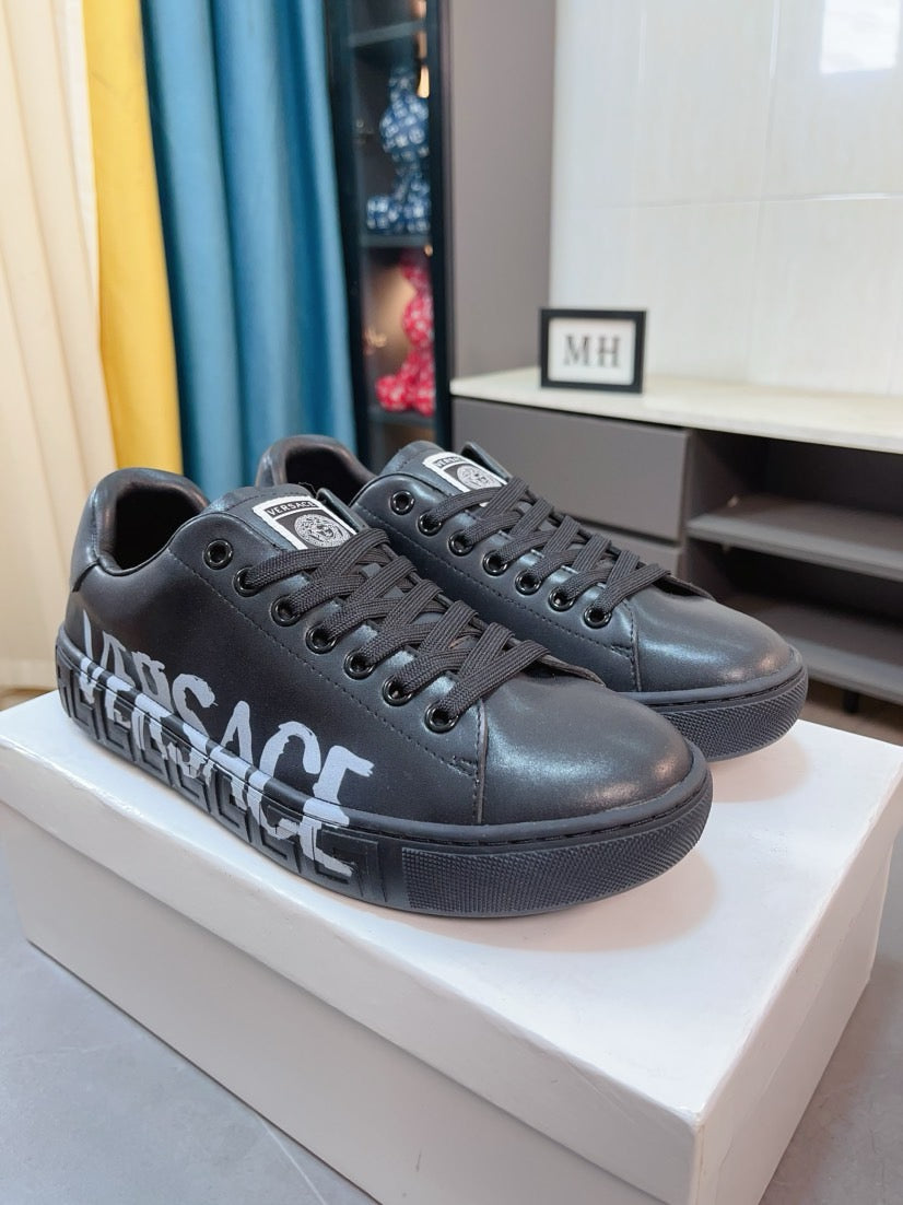 LuxluxHouse Best Quality Shoes Versace