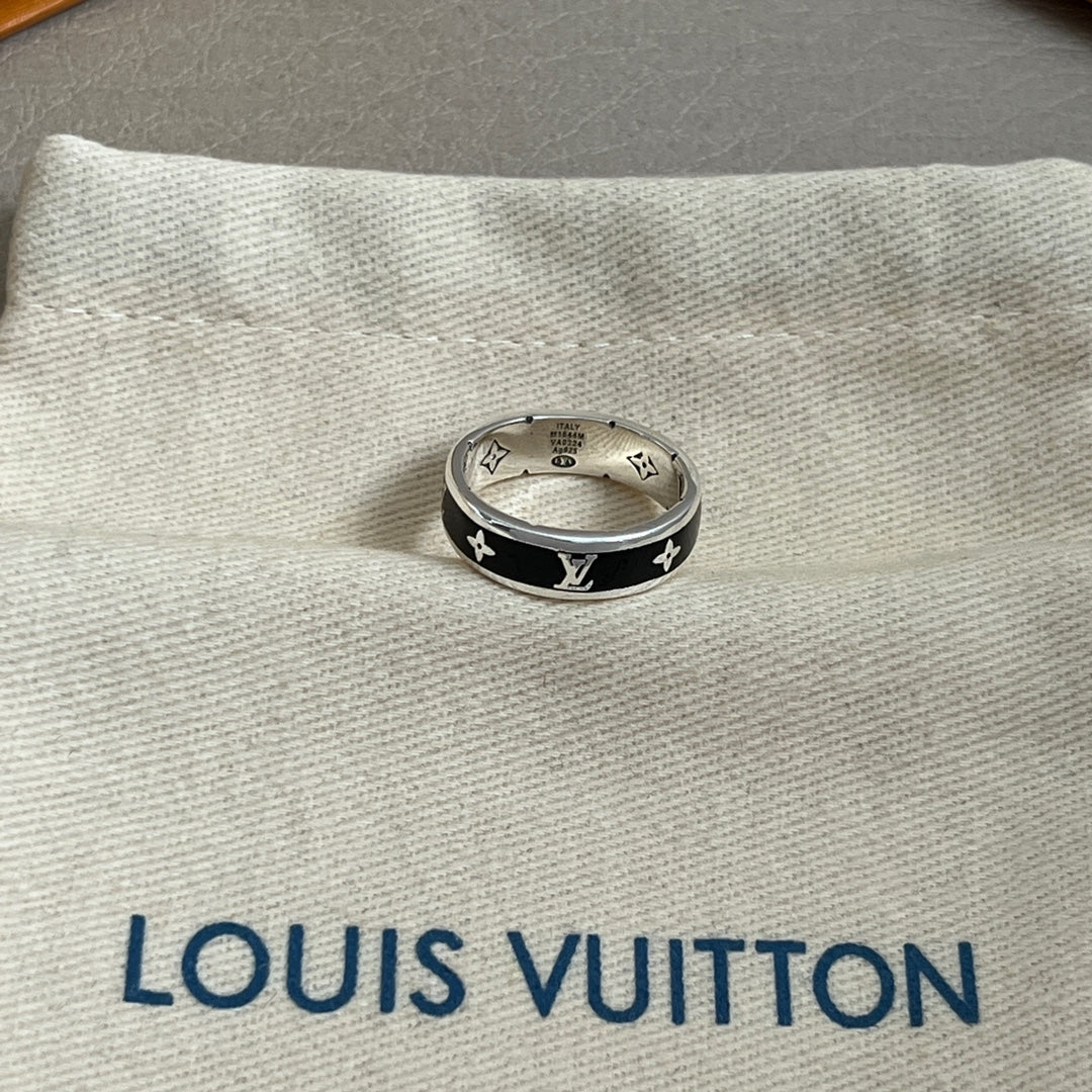 LuxluxHouse Best Quality Accessories Ring Louis Vuitton