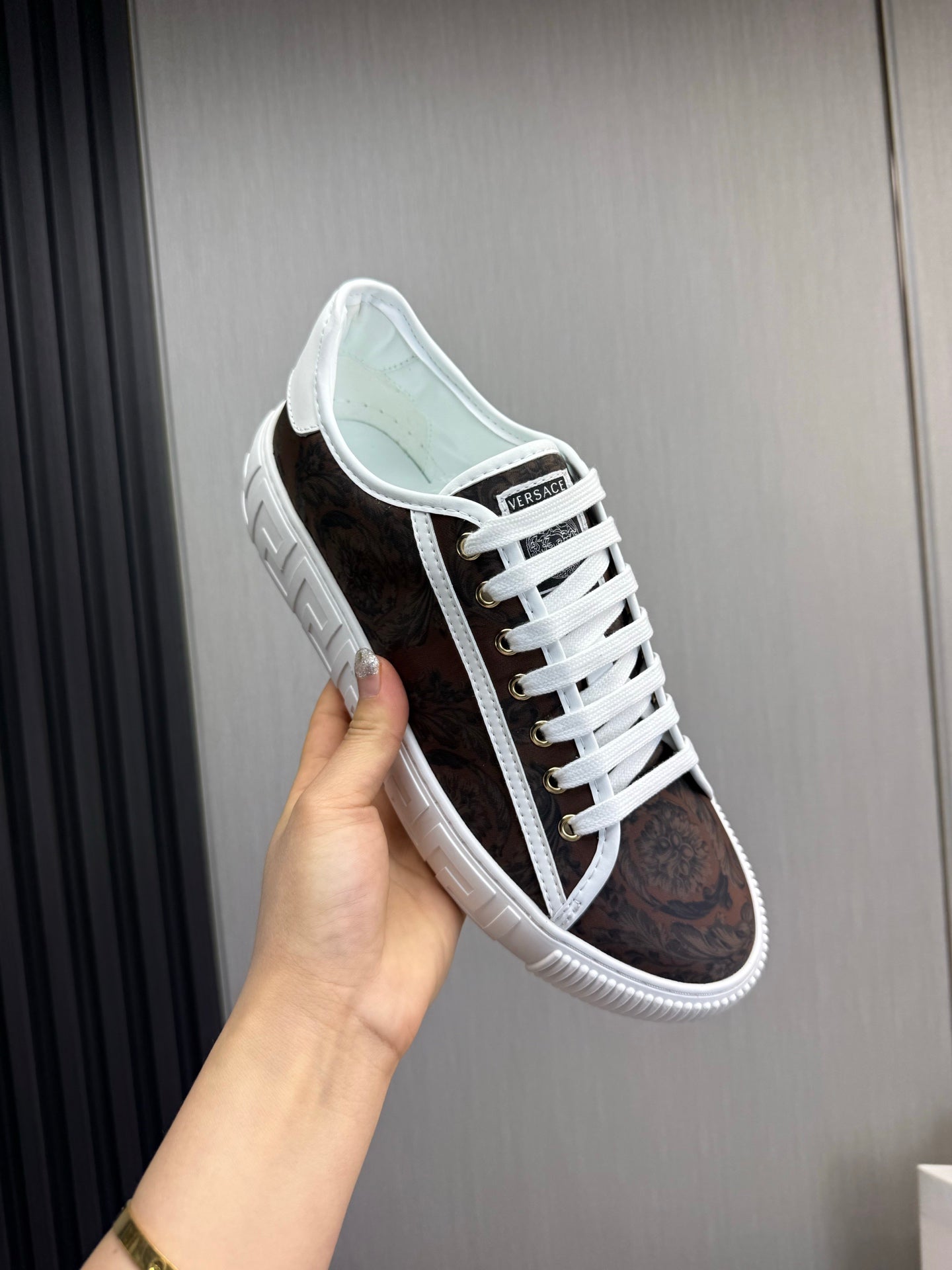 LuxluxHouse Best Quality Shoes Versace
