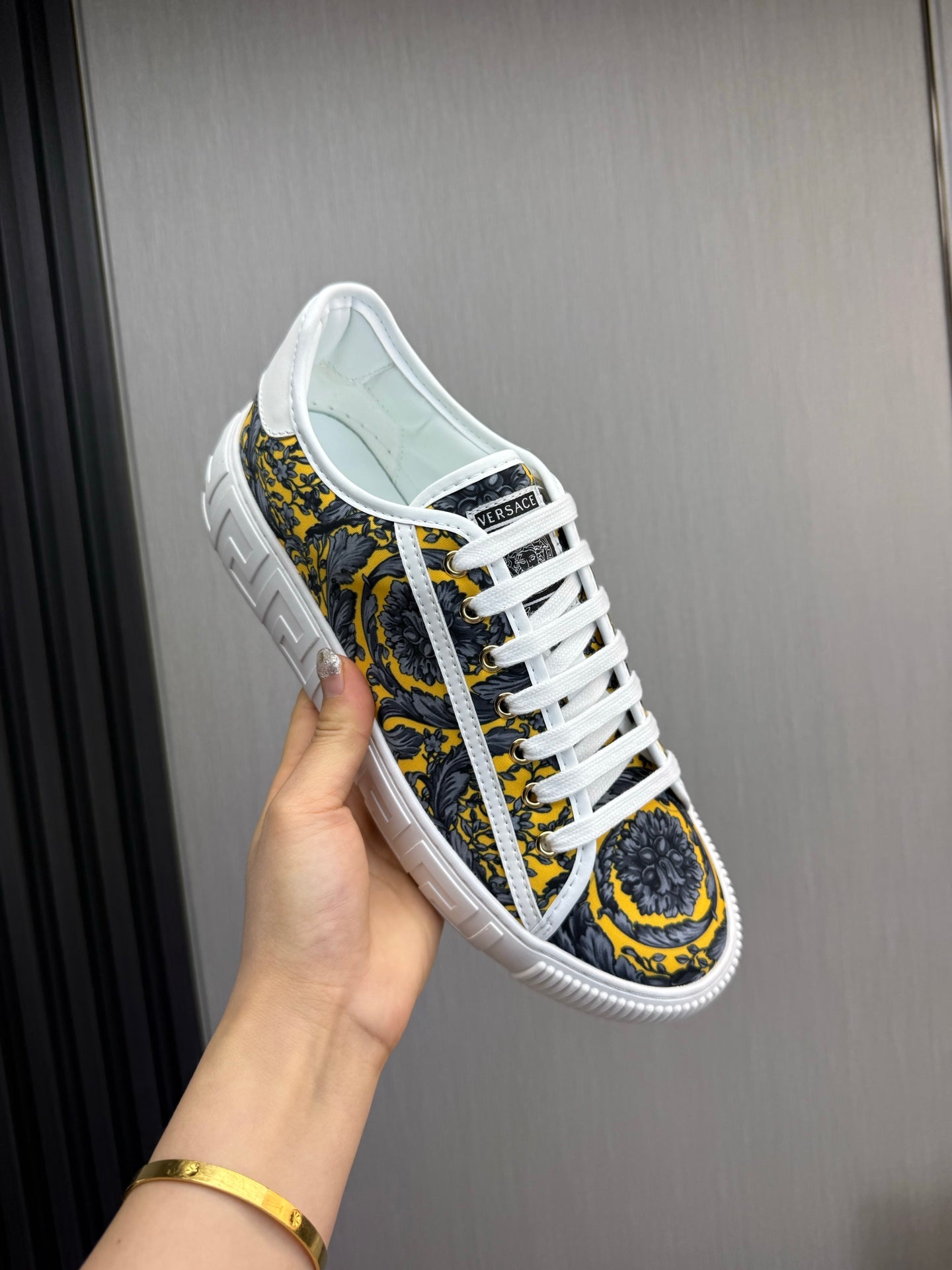 LuxluxHouse Best Quality Shoes Versace