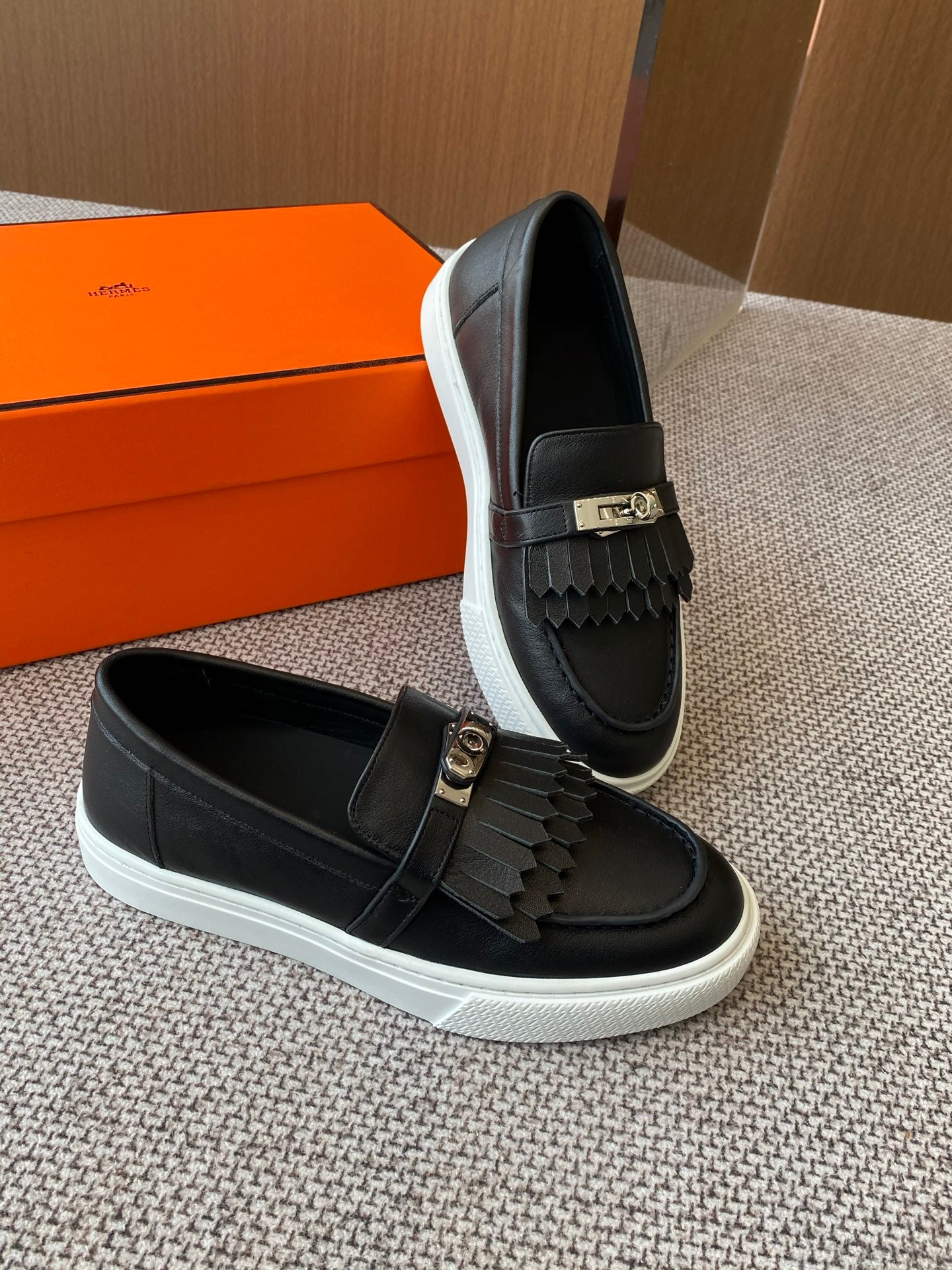 LuxluxHouse Best Quality Women Shoes Hermes