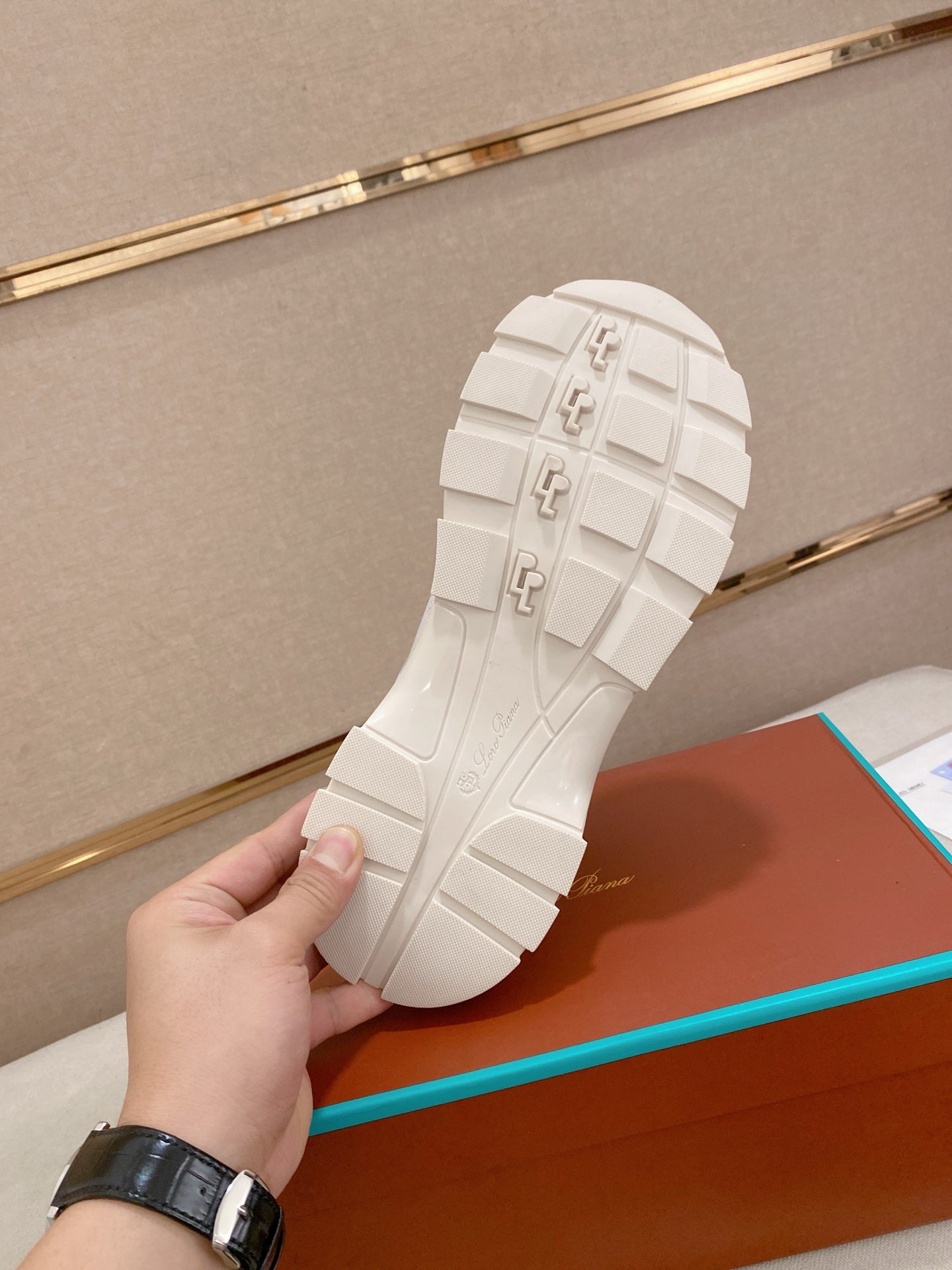 LuxluxHouse Best Quality Shoes Hermes