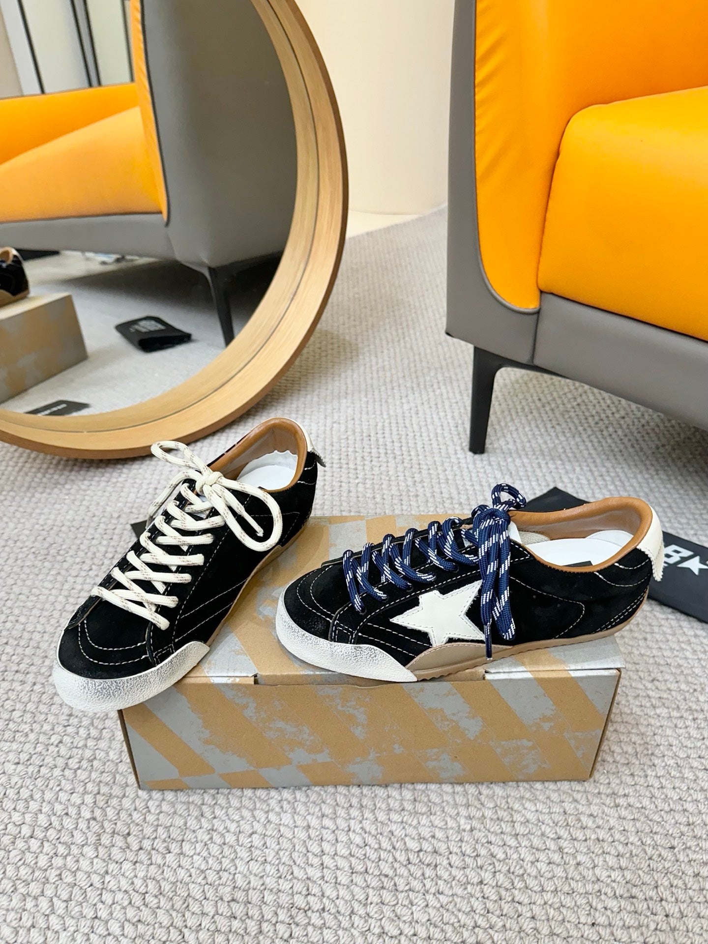 LuxluxHouse Best Quality Shoes Golden Goose