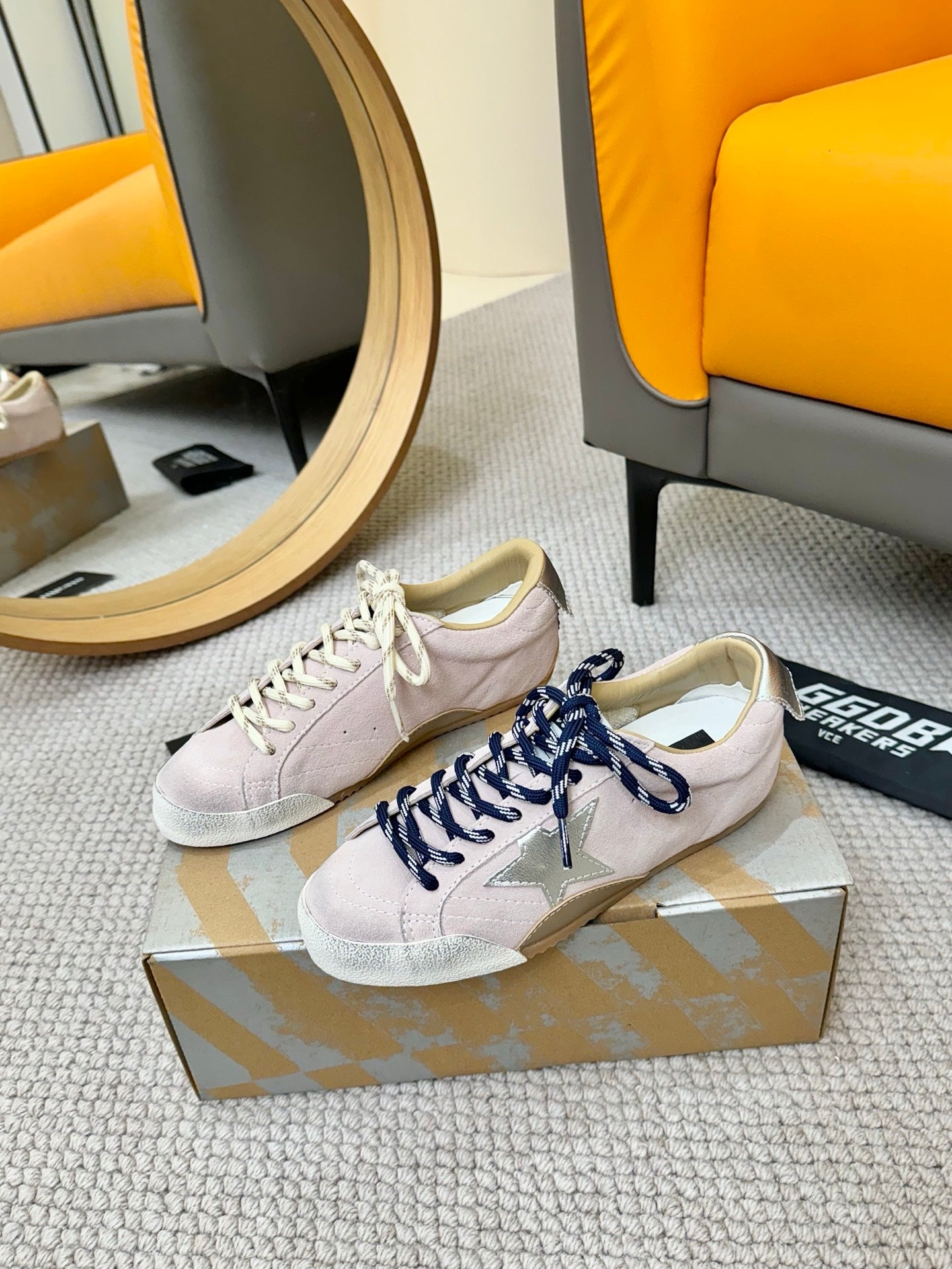 LuxluxHouse Best Quality Shoes Golden Goose