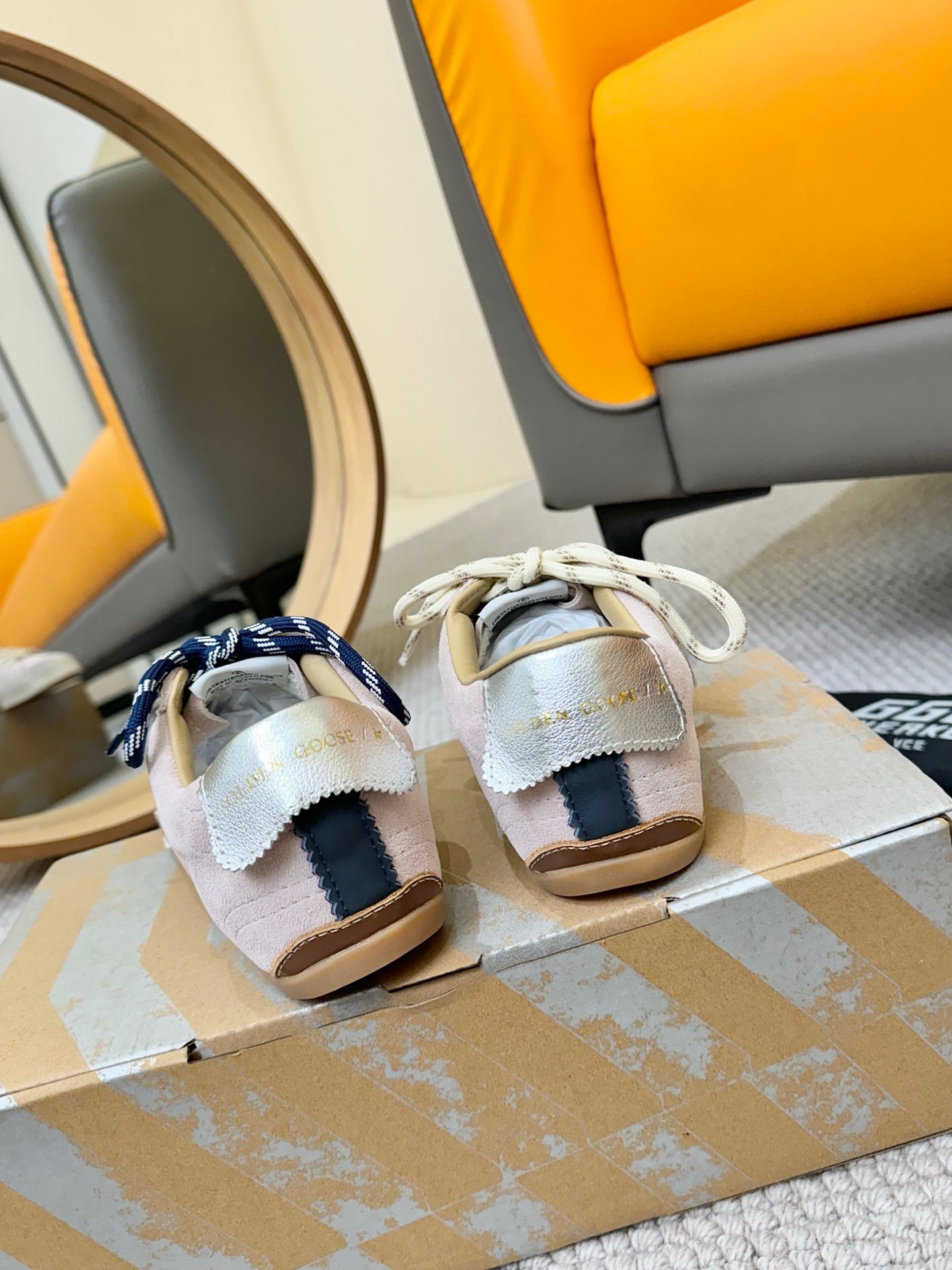 LuxluxHouse Best Quality Shoes Golden Goose